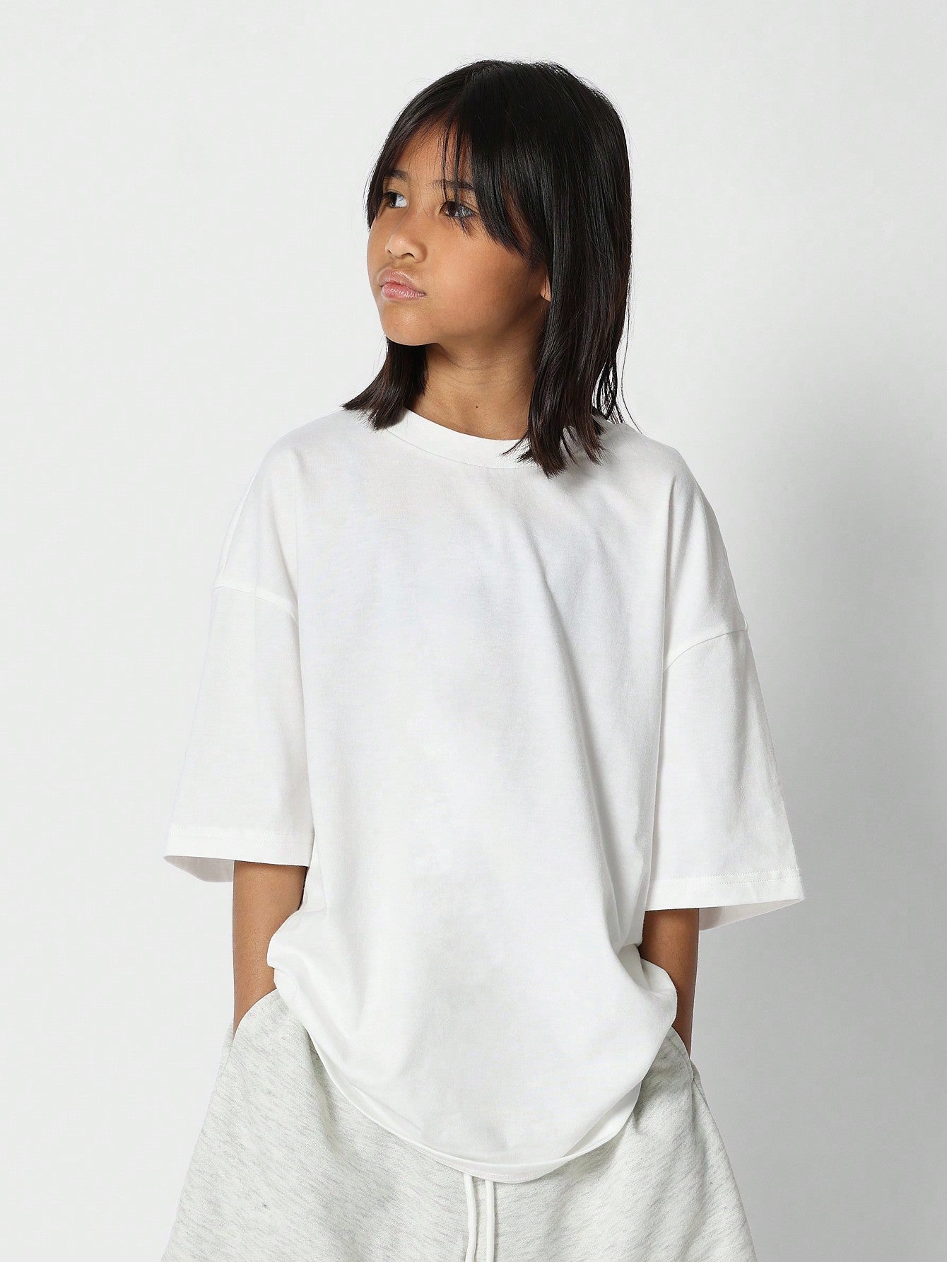 Tween Girls Oversized Fit Tee And Short 2 Piece Set