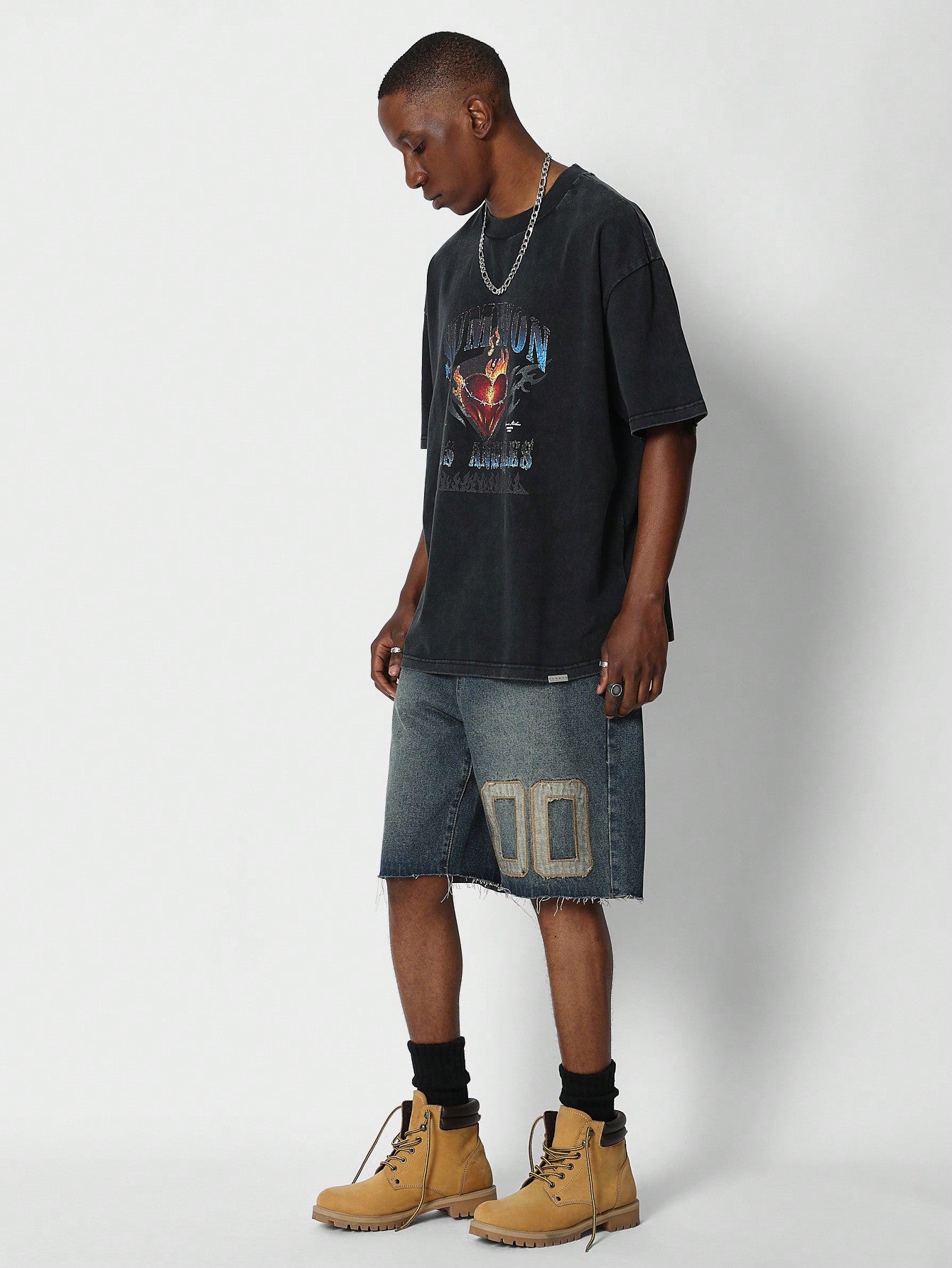 Washed Tee With Heart Flame And Los Angeles Graphic Print