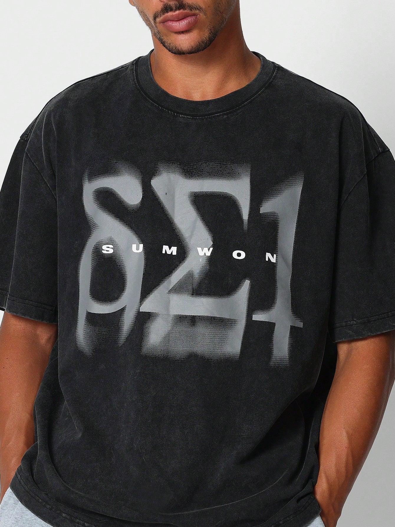 Tee With Blur Graphic Print