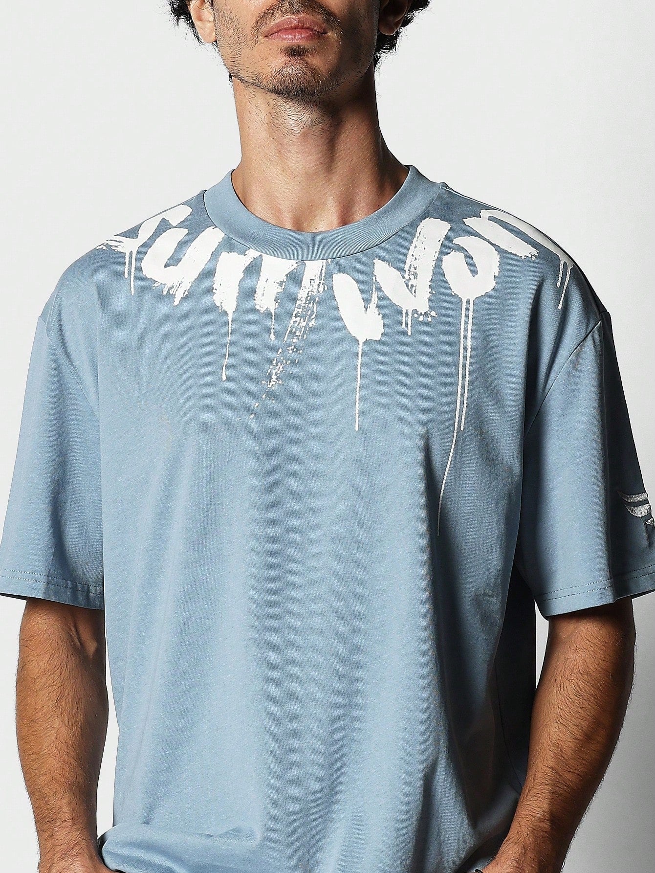 Tee With Collar Graffiti Graphic Print