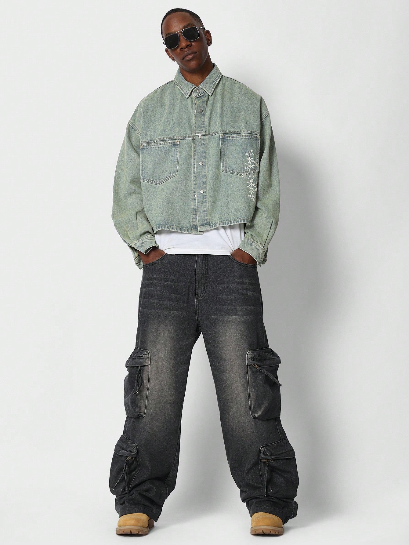 Loose Fit Cargo Jean