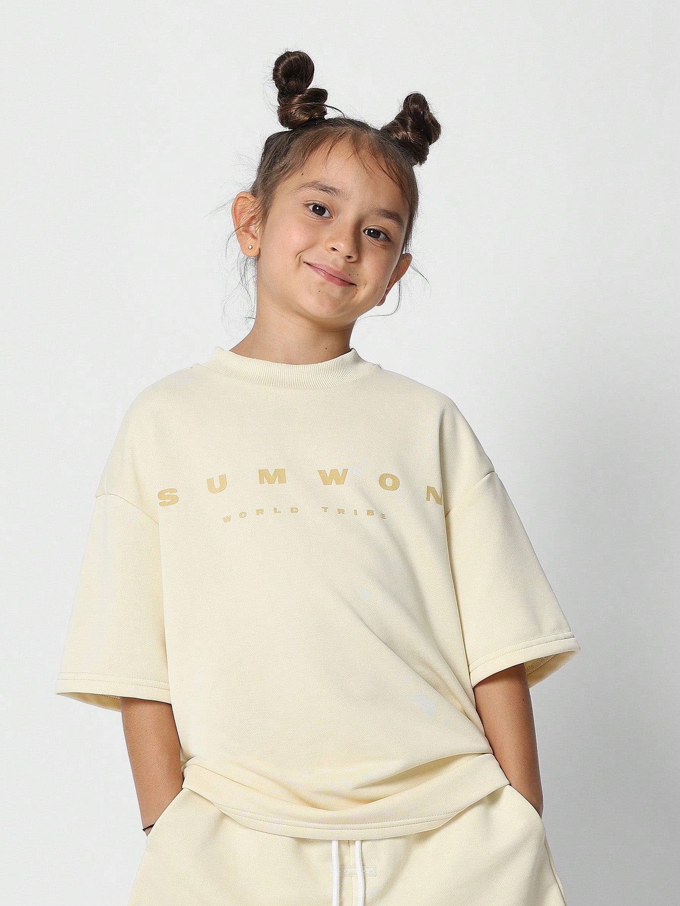 Kids Unisex Tee With Logo Print And Short 2 Piece Set