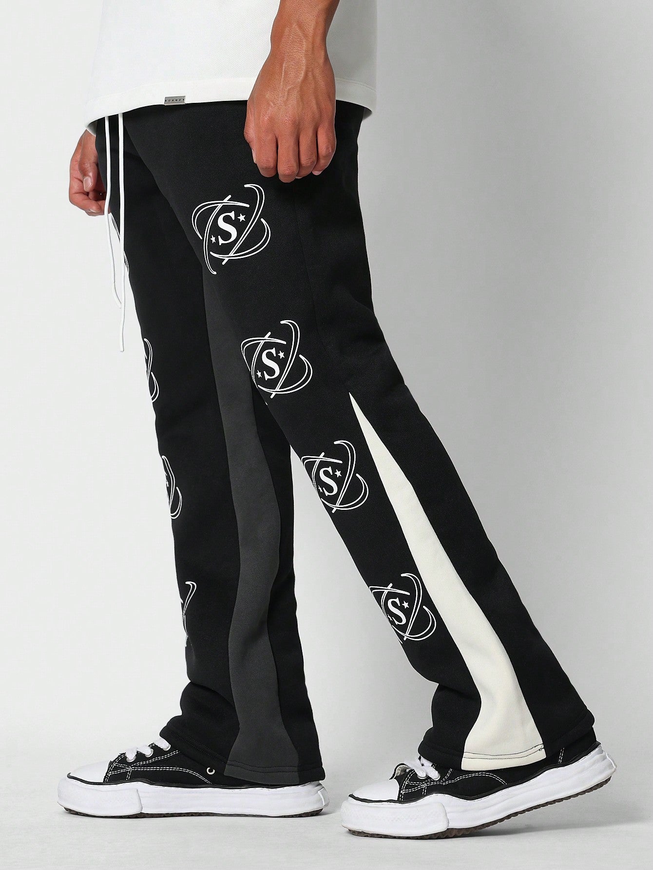 Flare Fit Colour Blocked Jogger Pant With Graphic