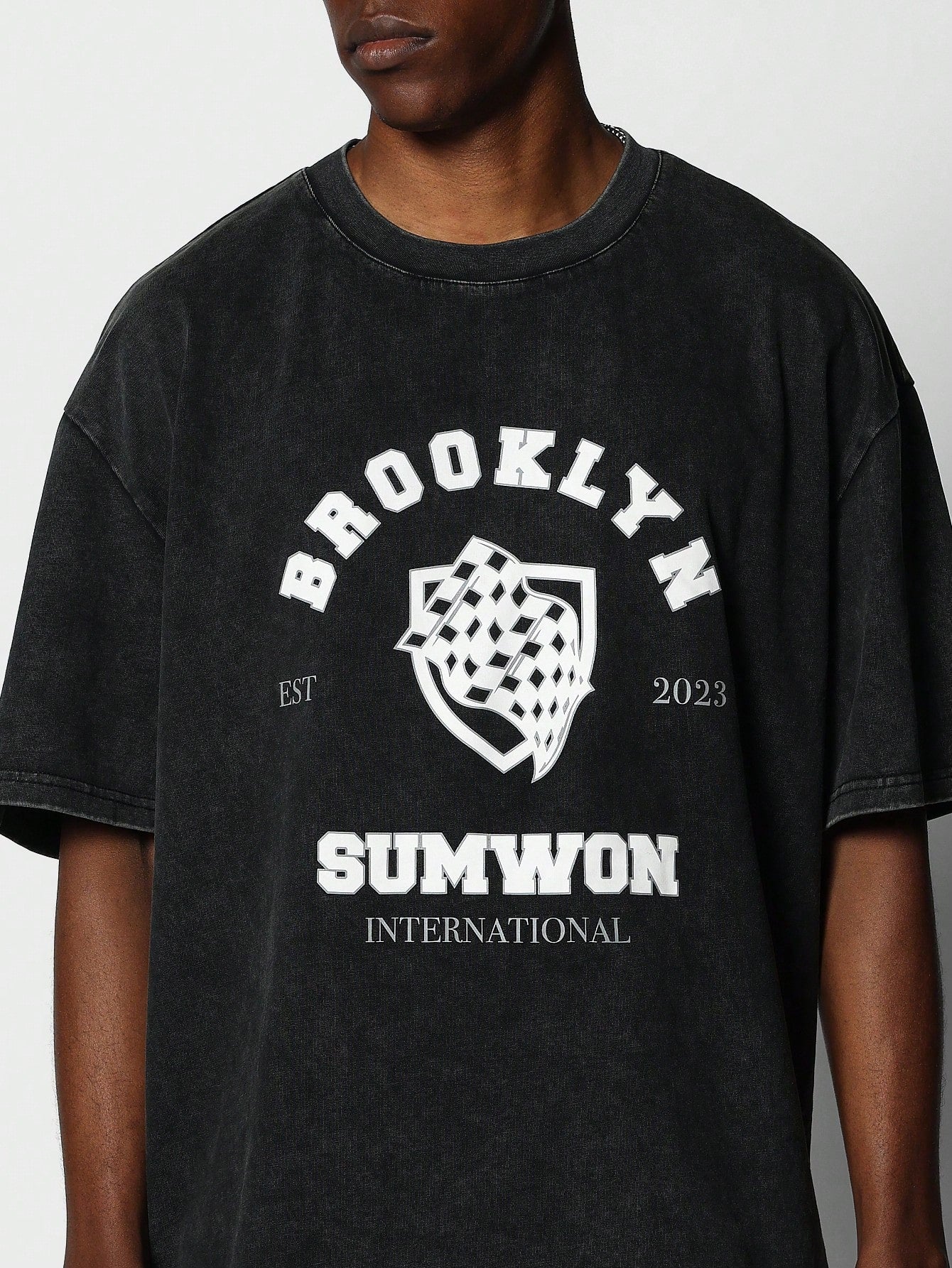 Washed Tee With Brooklyn Graphic Print