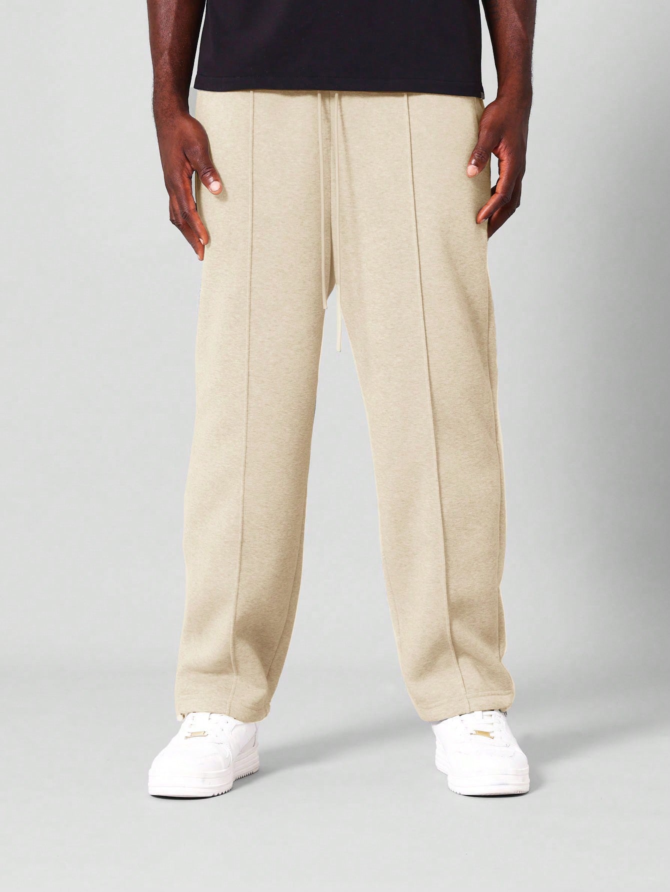 Straight Fit Essential Jogger