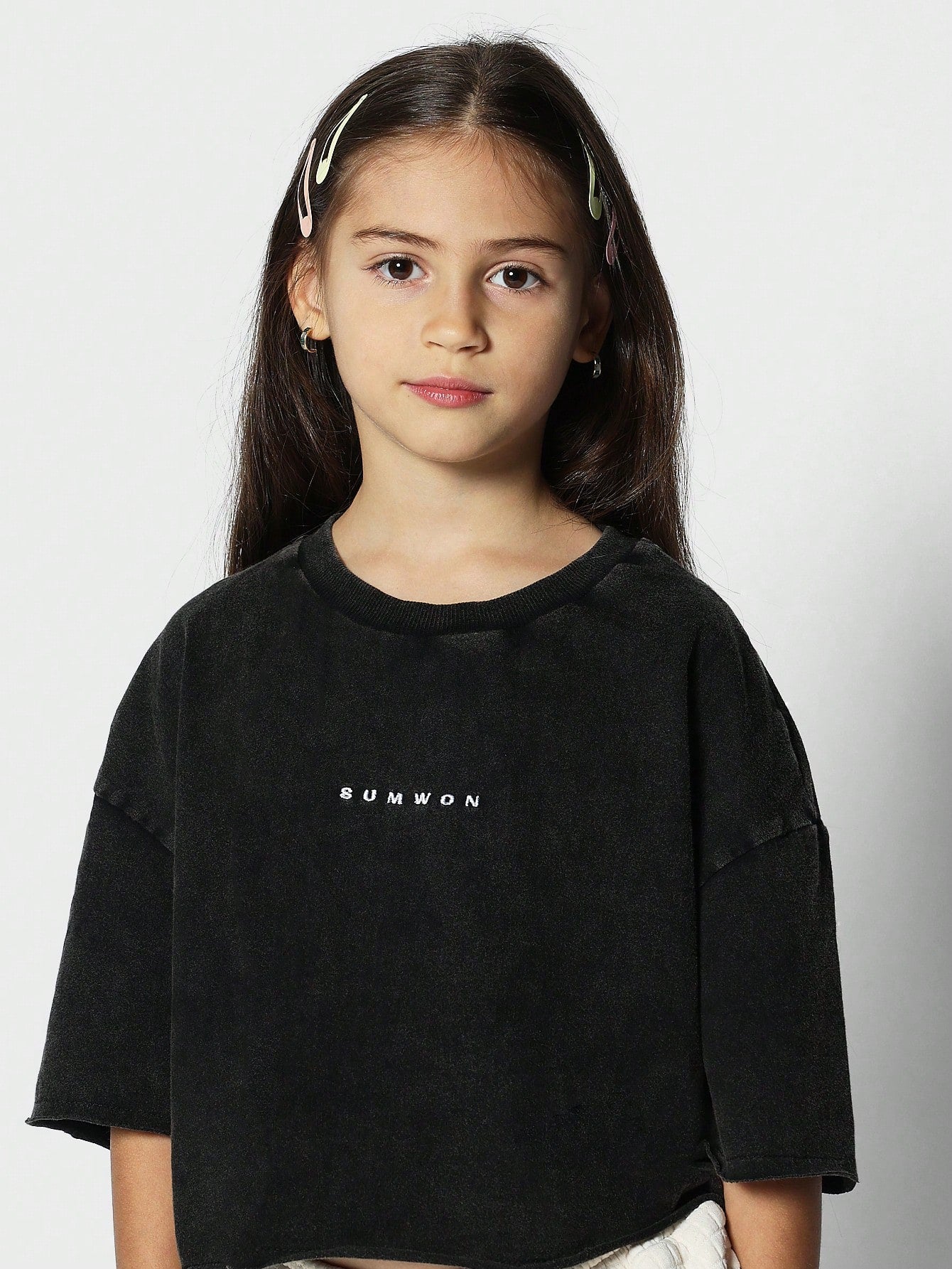 Tween Girls Cropped Washed Shirt With Logo