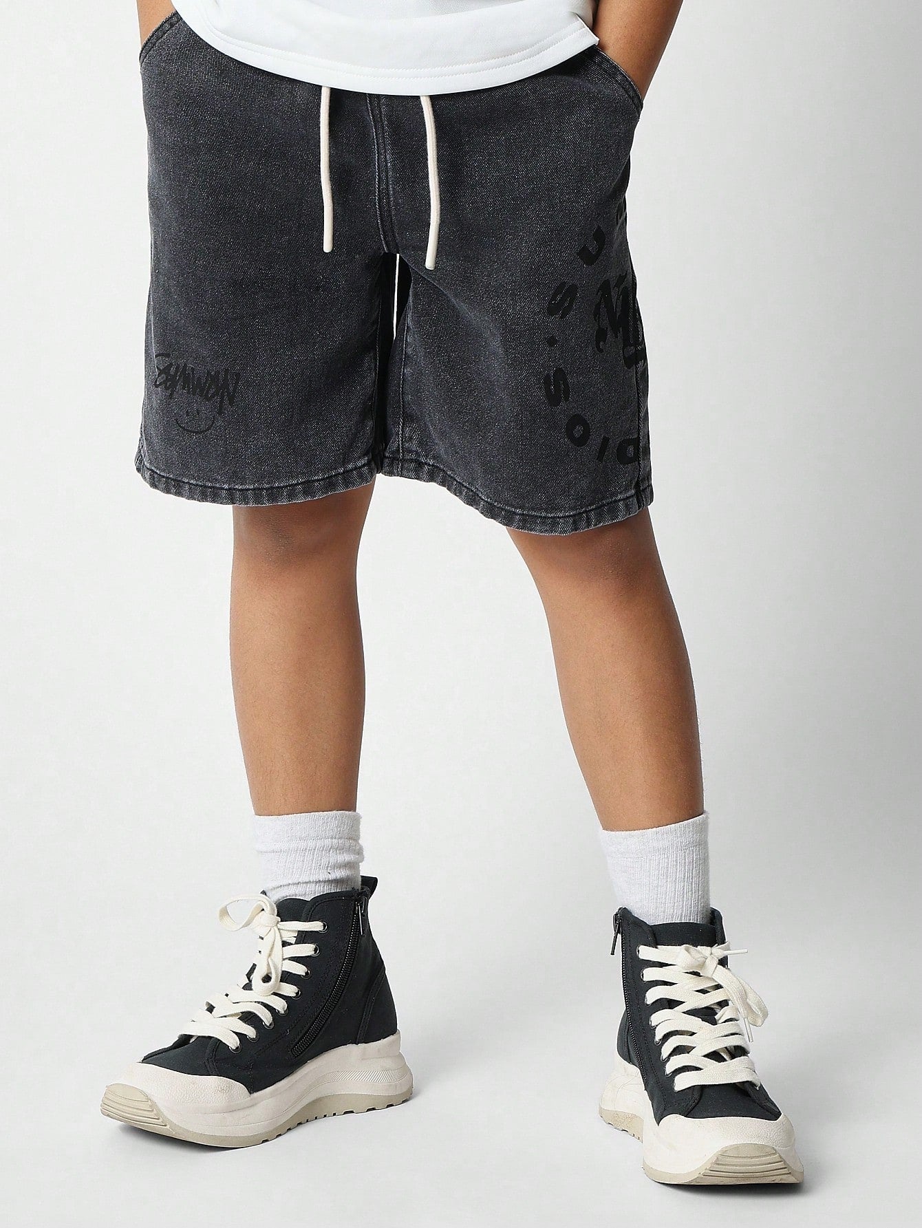 Tween Girls Pull On Drop Crotch Washed Denim Short With Graphic Print