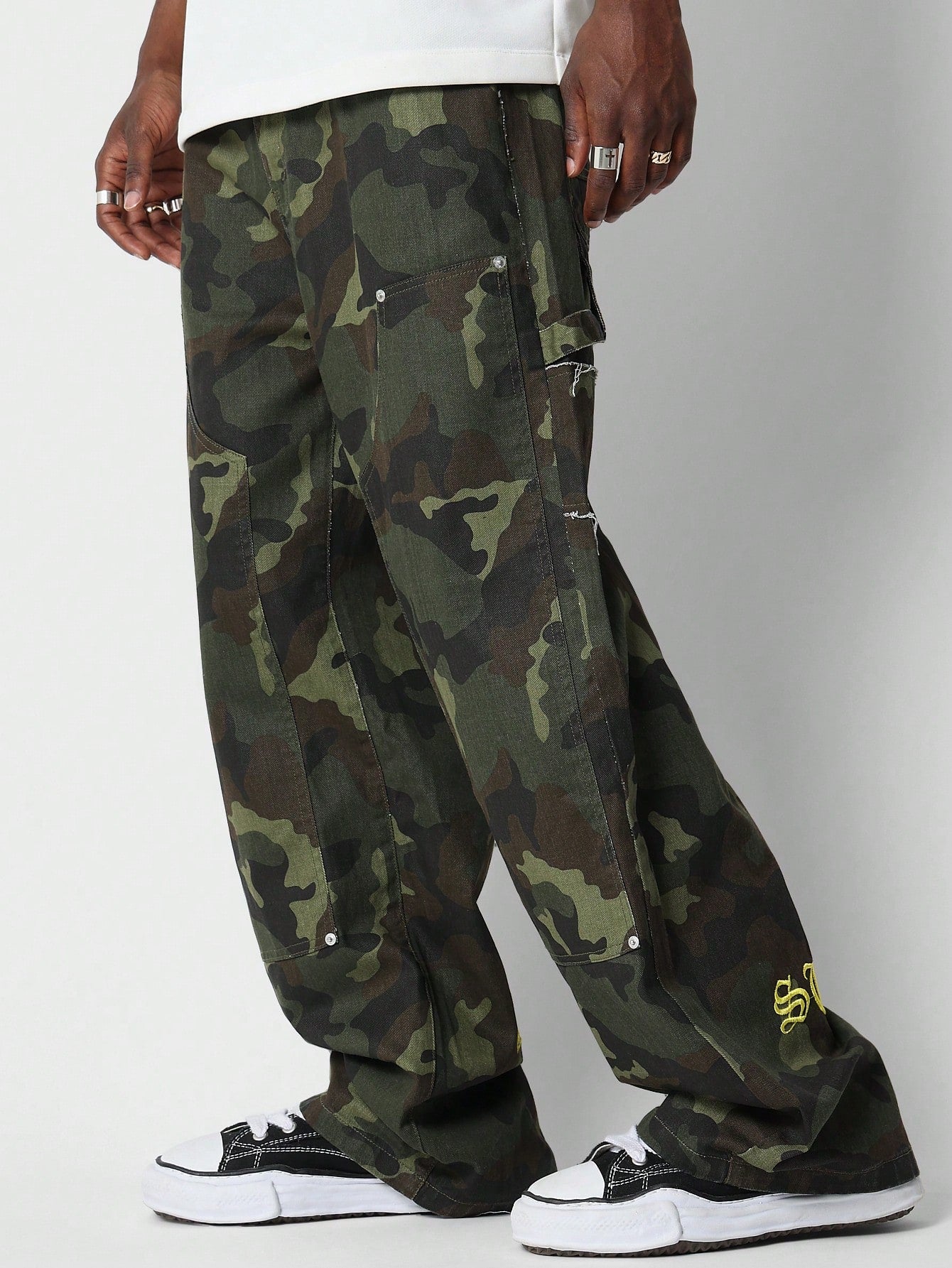 Loose Fit Carpenter Detail Jeans With Camo Print