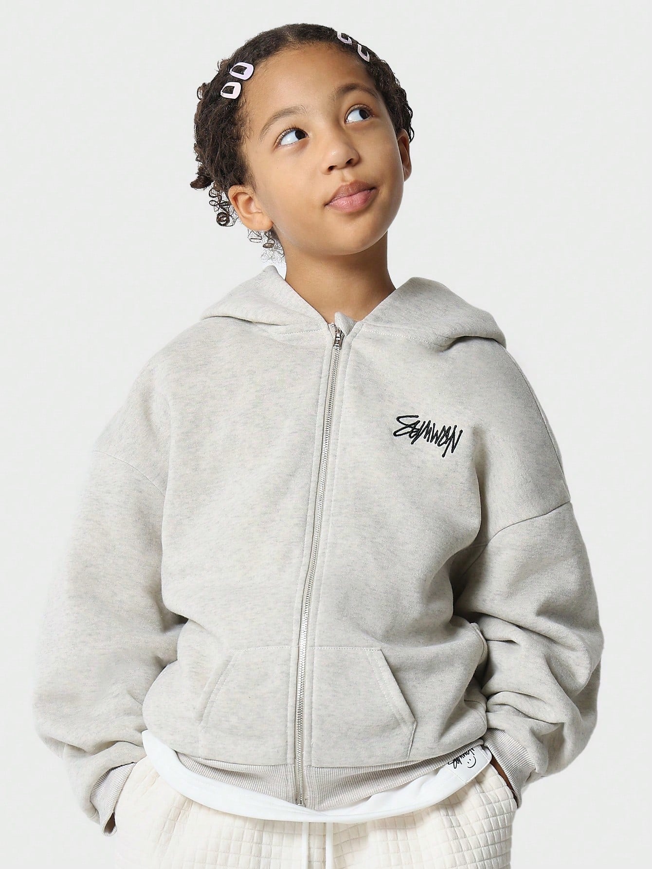 Tween Girls Regular Fit Carpenter Zip Through Hoodie With Small Embroidery