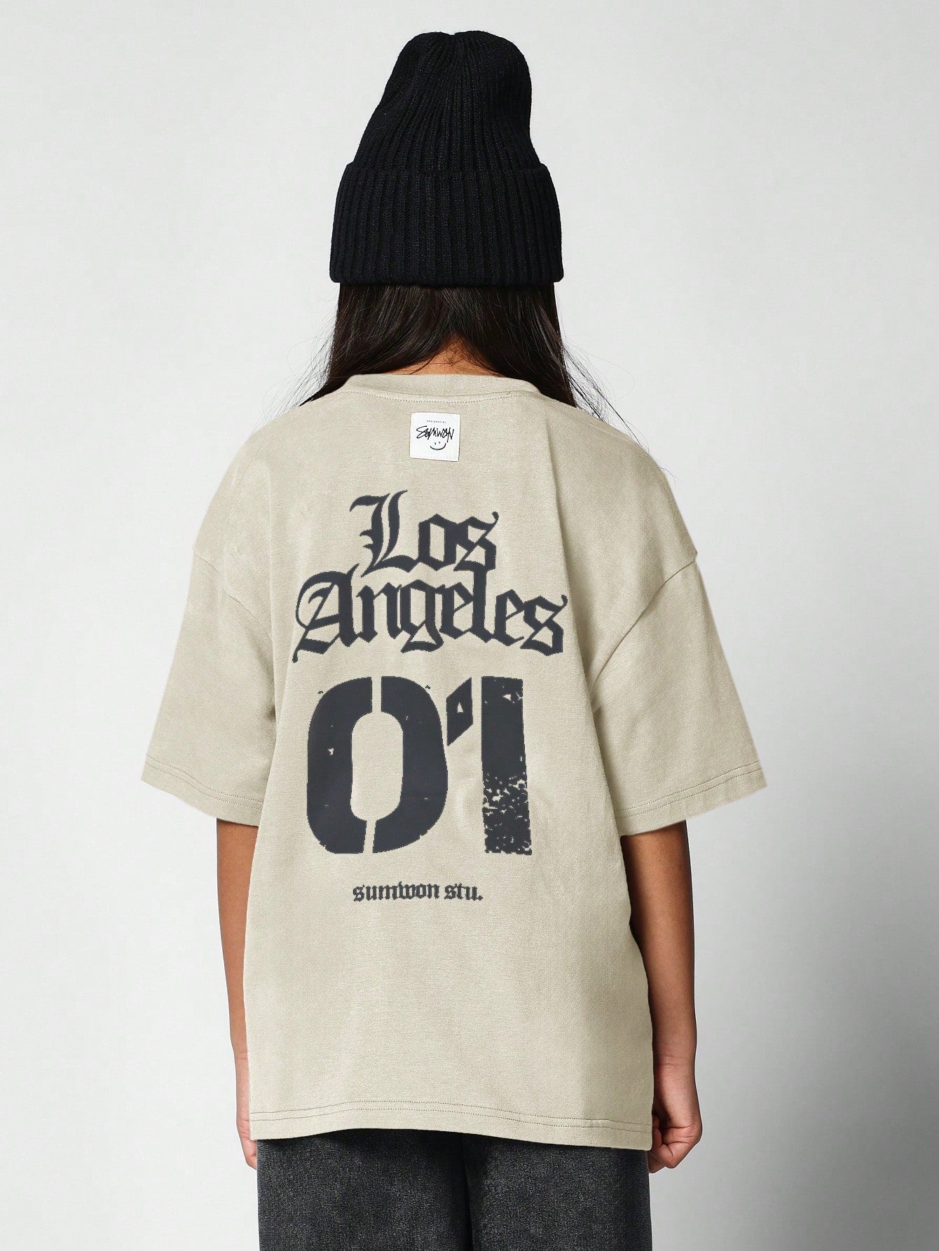 Tween Girls Oversized Fit Tee With Back Print