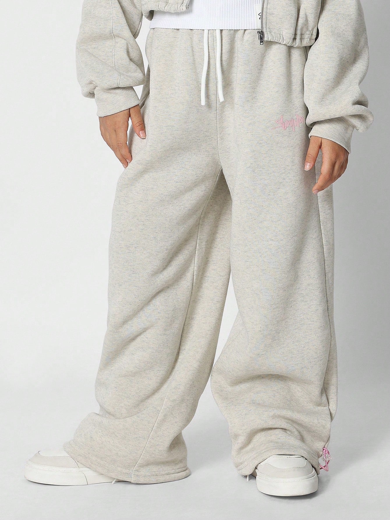 Tween Girls Crop Zip Through Hoodie And Jogger 2 Piece Set