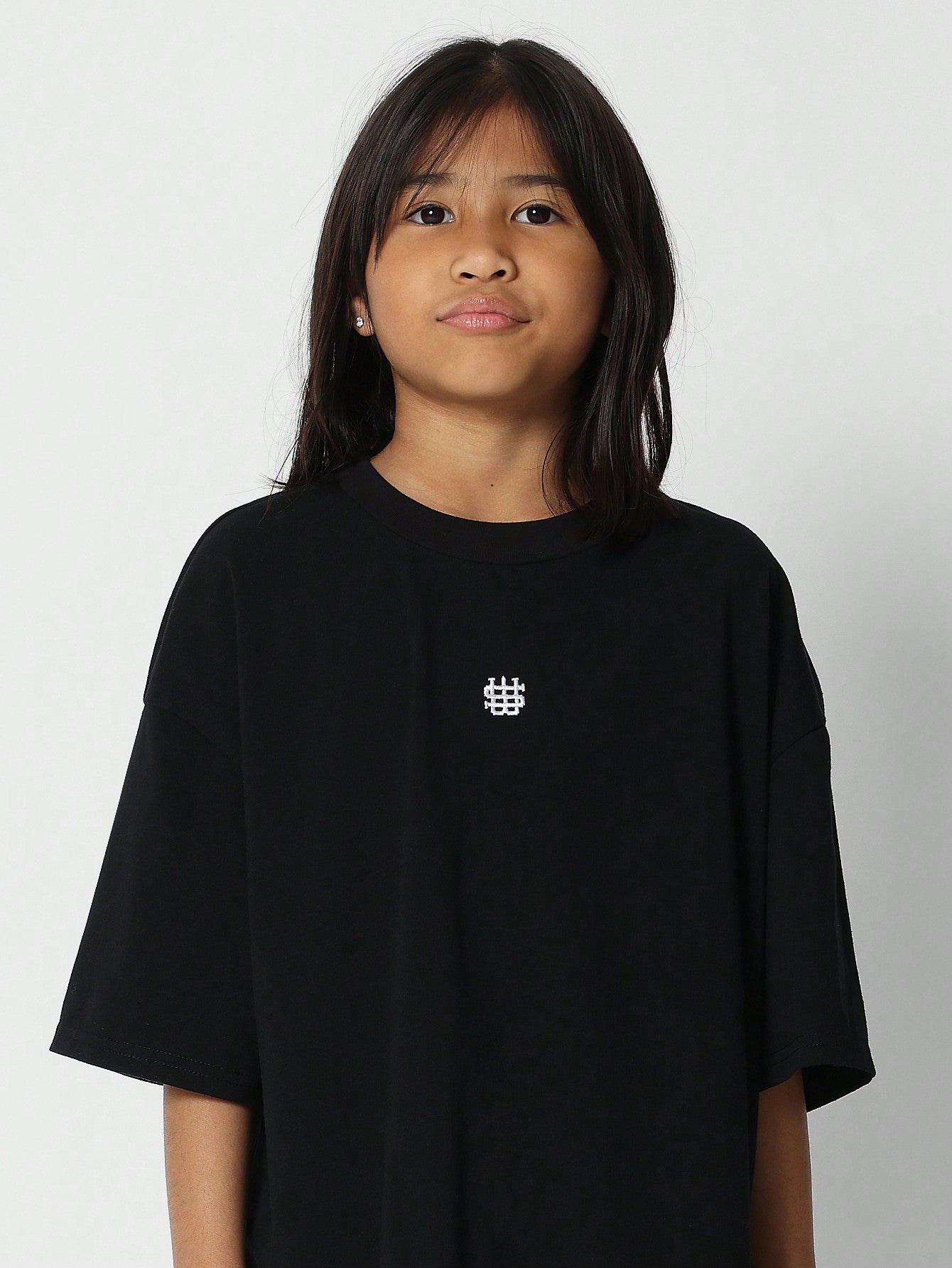 Tween Girls Oversized Fit Tee With Back Print