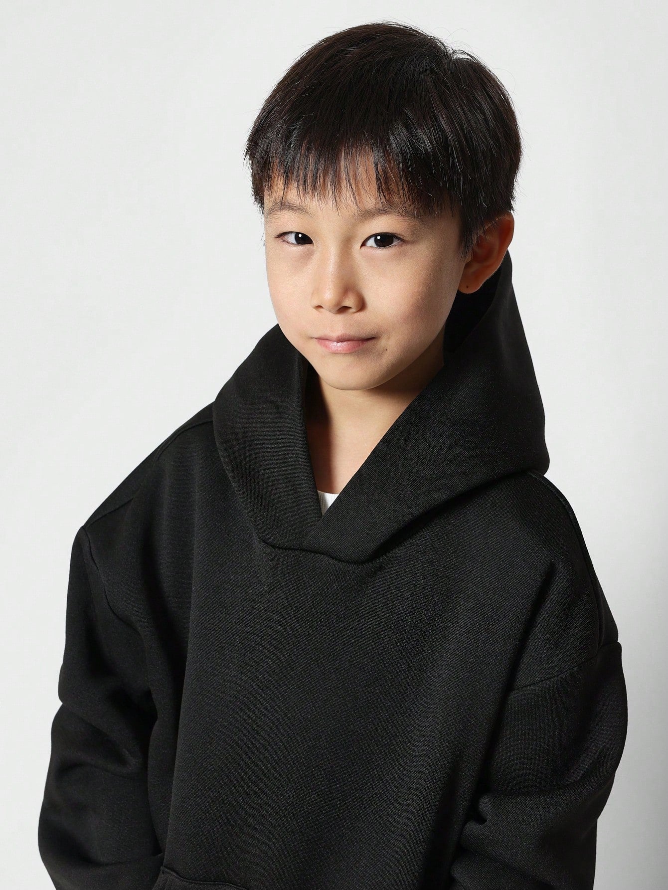 Tween Boys Comfy Regular Fit Overhead Essential Hoodie