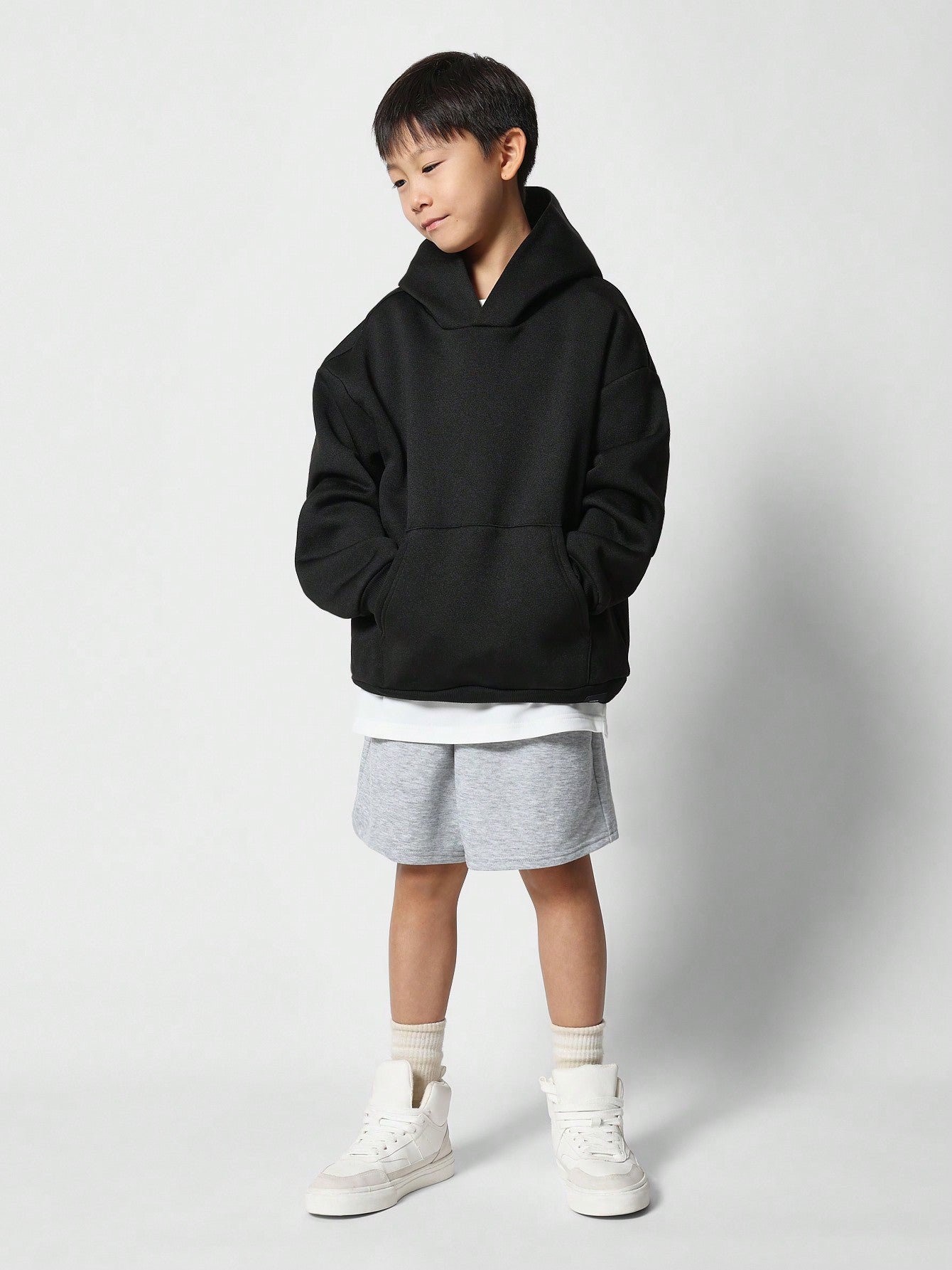 Tween Boys Comfy Regular Fit Overhead Essential Hoodie