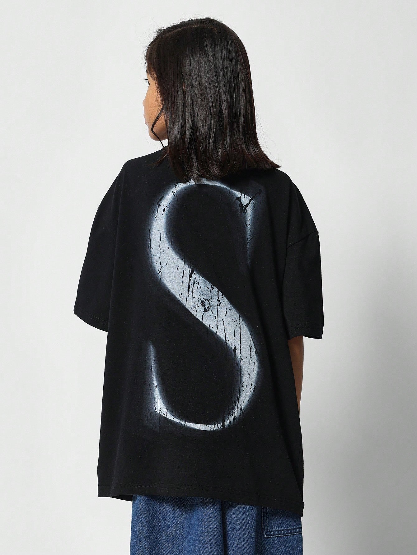 Tween Girls Oversized Fit Tee With Back Print