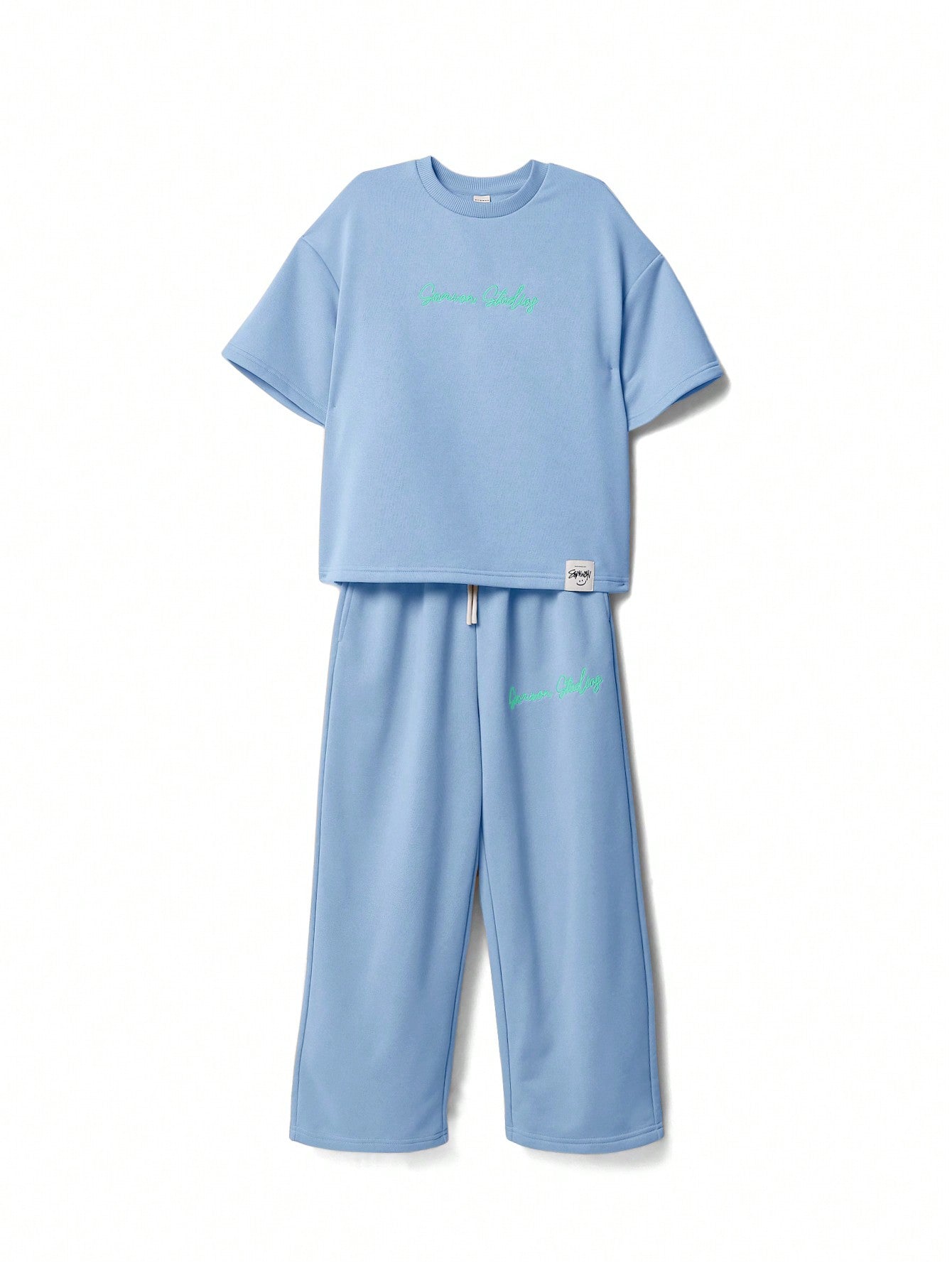 Tween Girl T-Shirt With Embroidery And Straight Fit Jogger 2 Piece Set