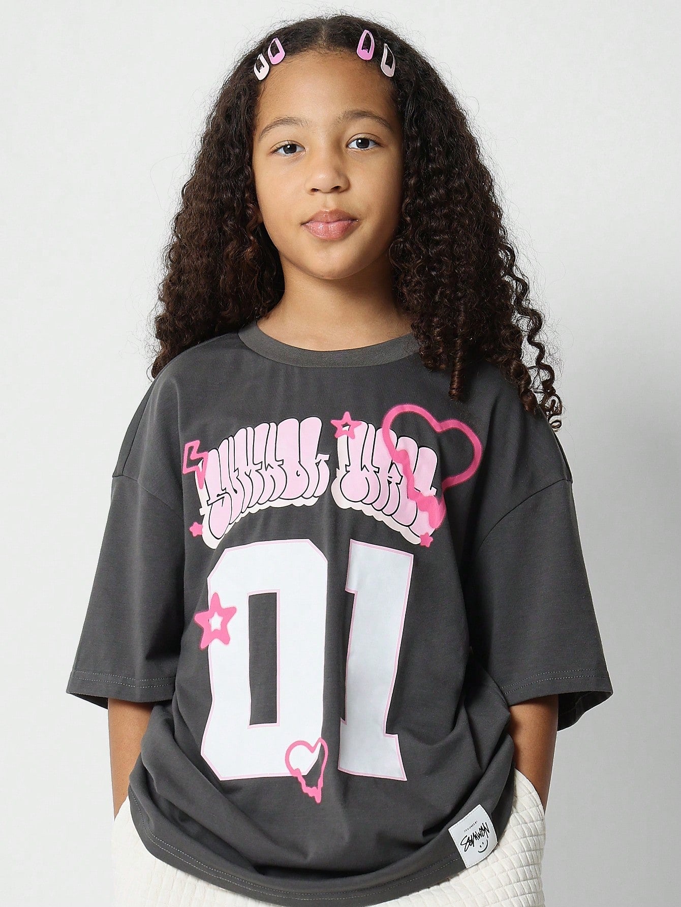 Tween Girls Oversized Fit Tee With Front Print Graphic