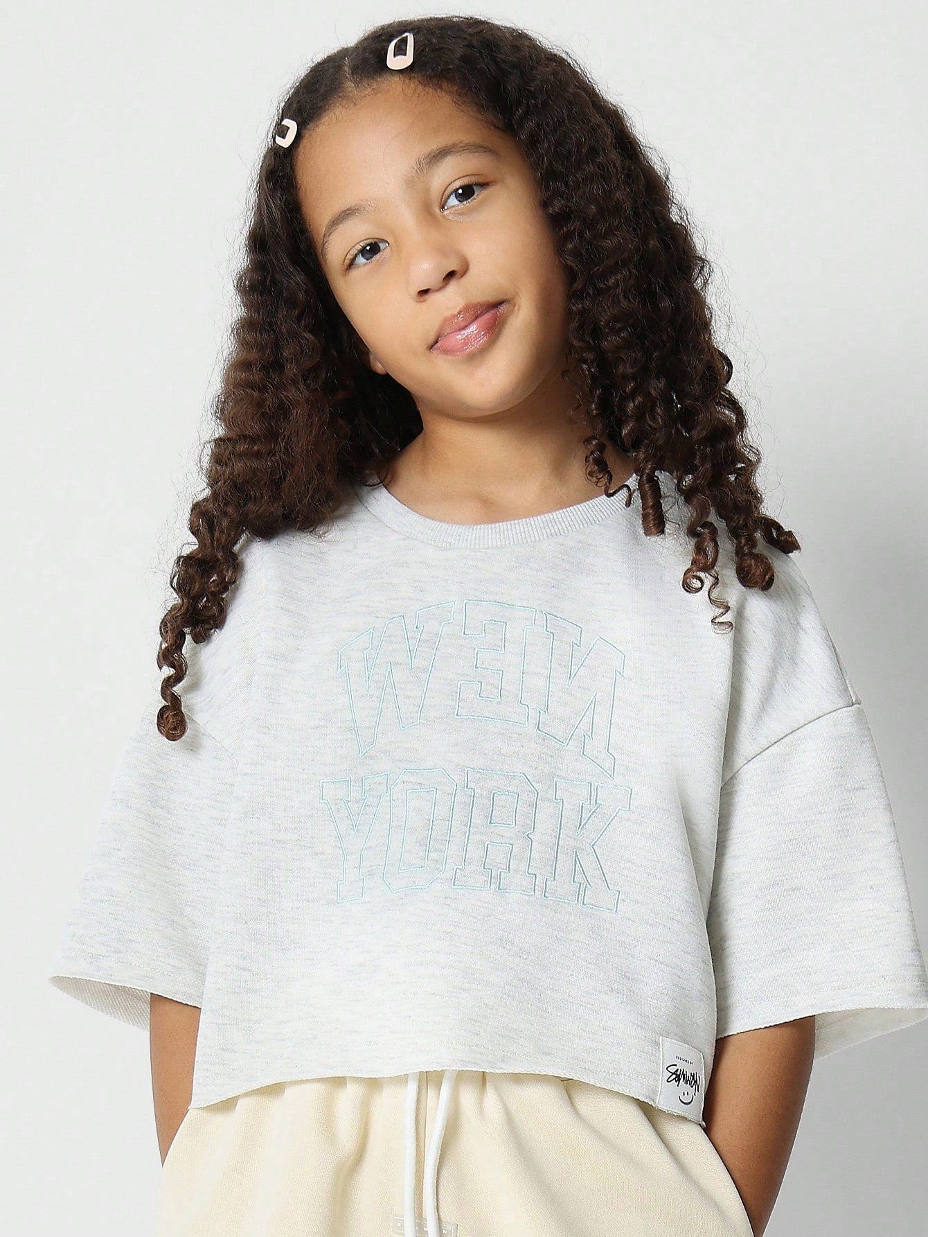 Tween Girls Crop Fit Tee With Front Embroidery Print