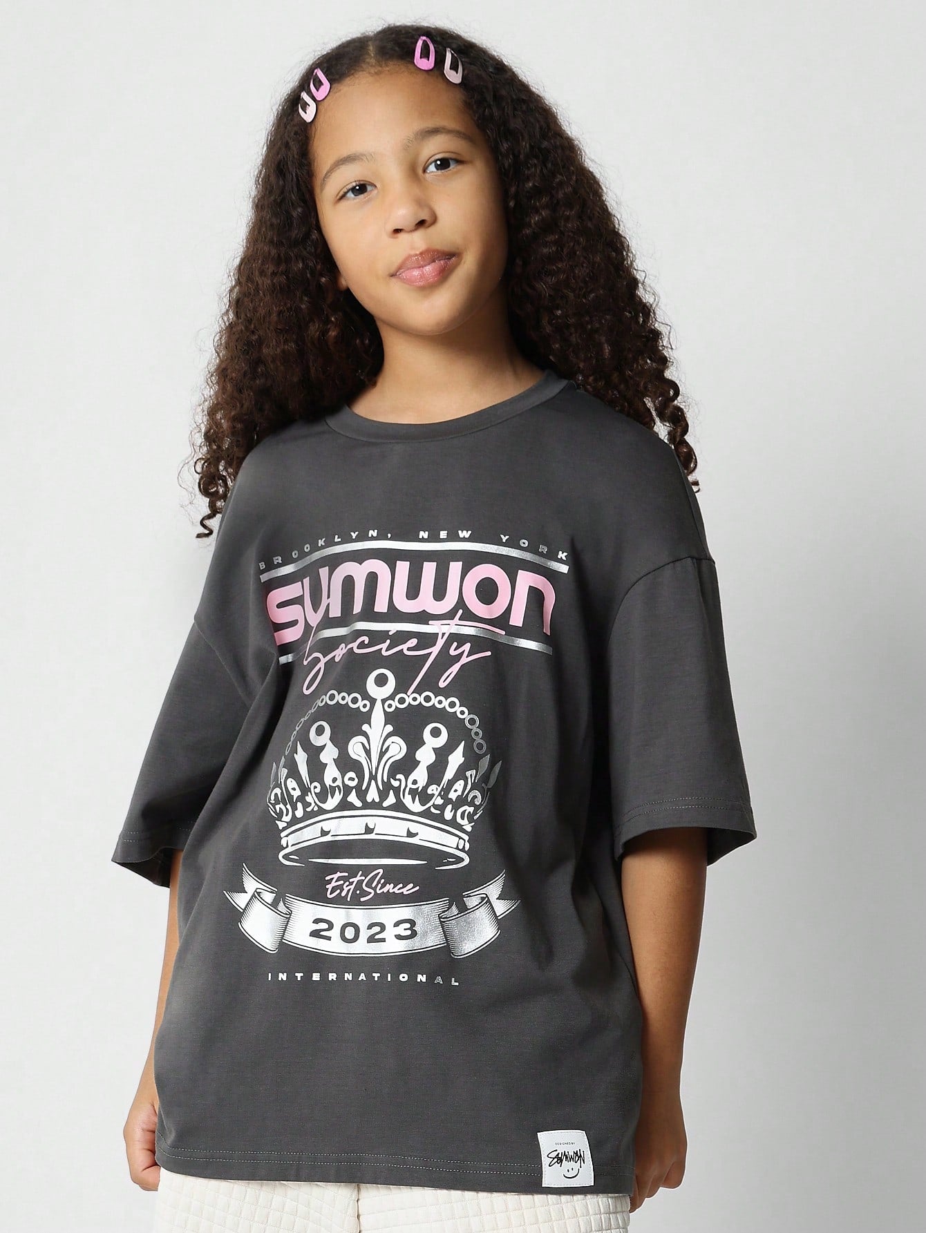 Tween Girls Oversized Fit Tee With Crown Print