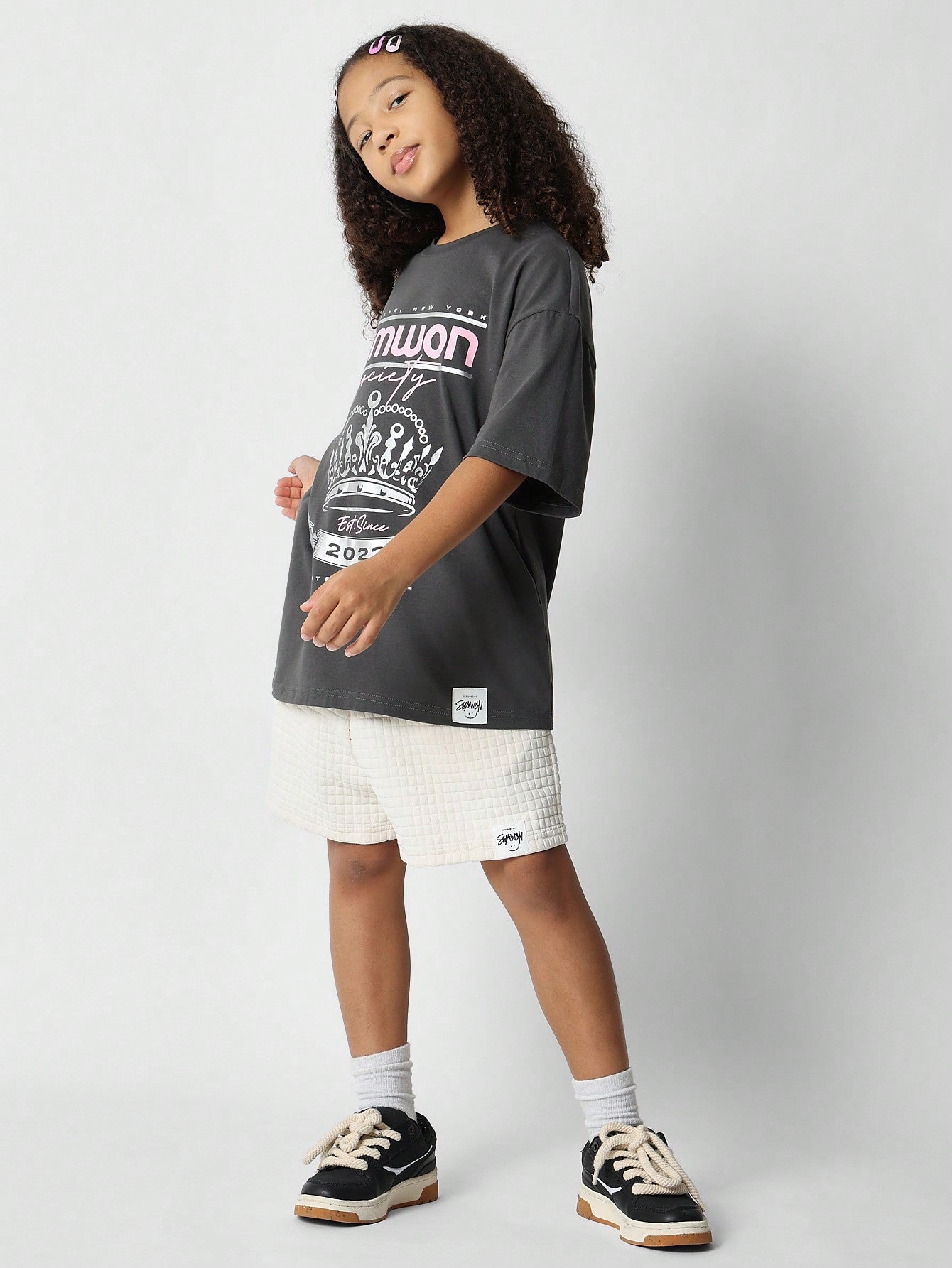 Tween Girls Oversized Fit Tee With Crown Print