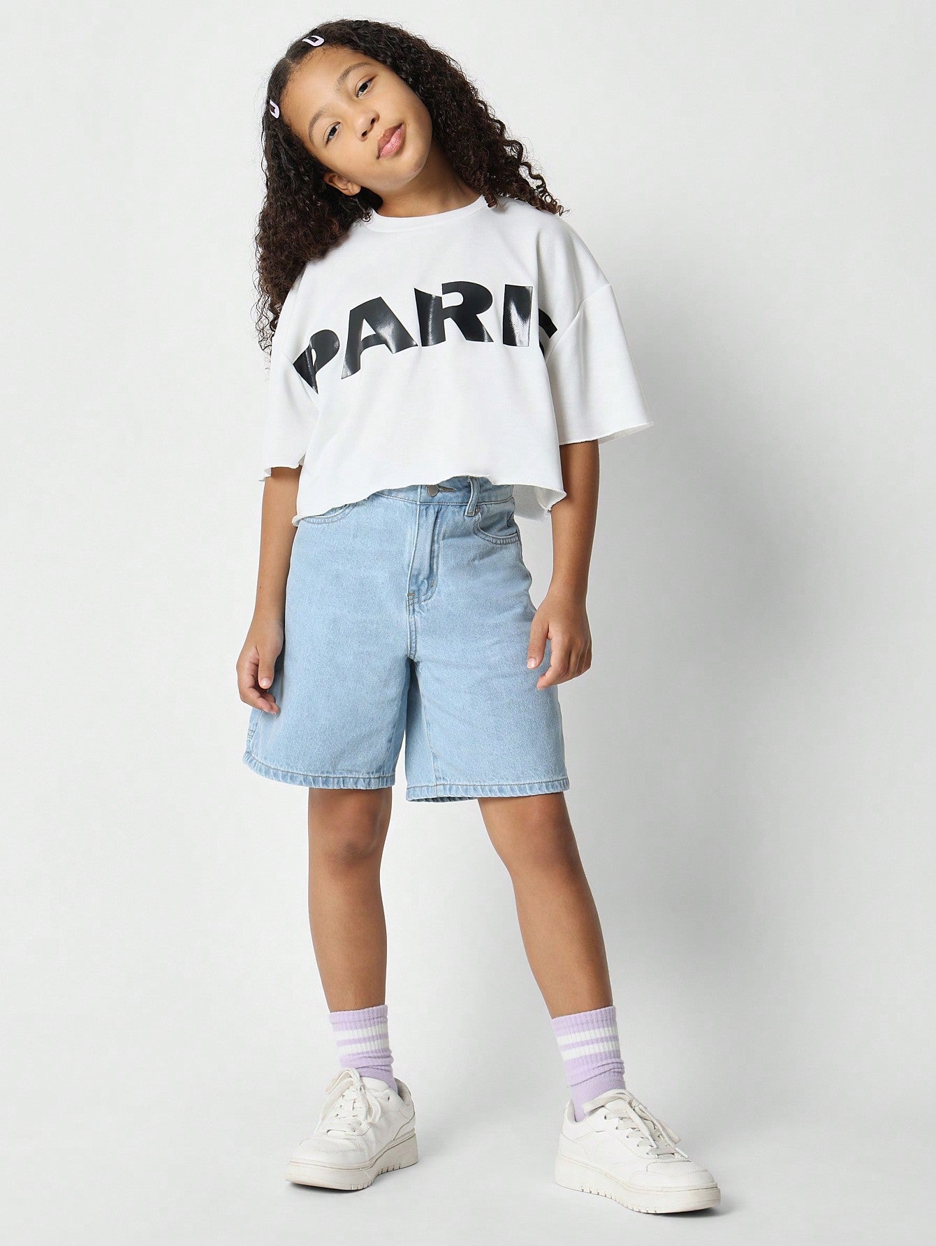 Tween Girls Cropped Tee With Front Paris Graphic