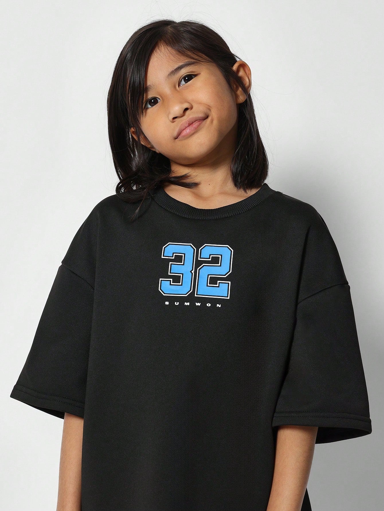 Tween Girls Oversized Fit Tee With Number Print