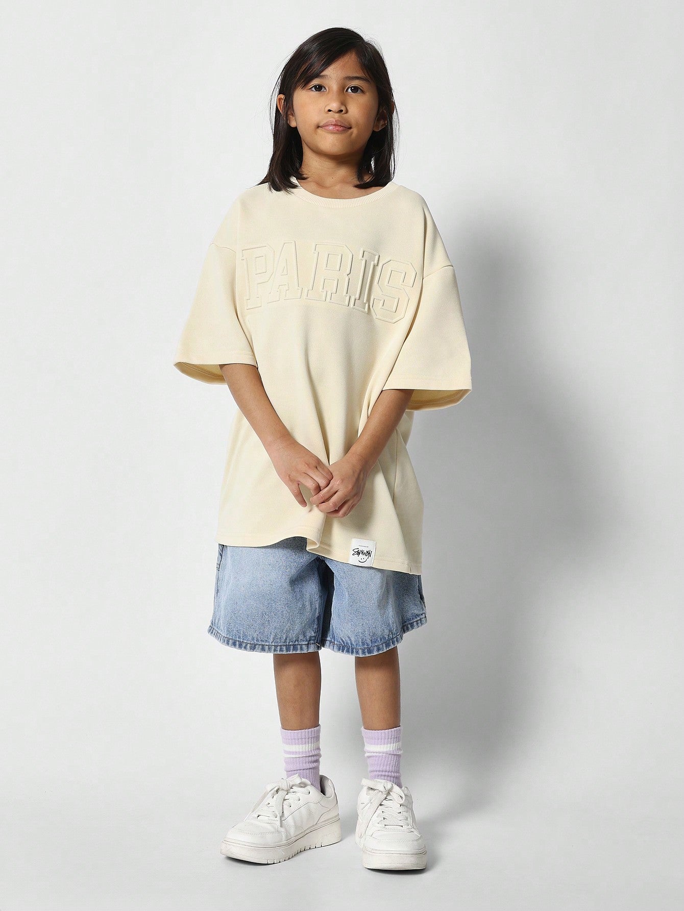 Tween Girls Oversized Fit Drop Shoulder Tee With Front Embossed Print