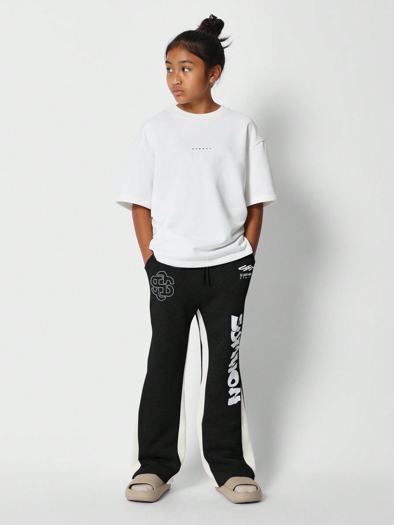 Tween Girl Flared Fit Colour Block Jogger With Print