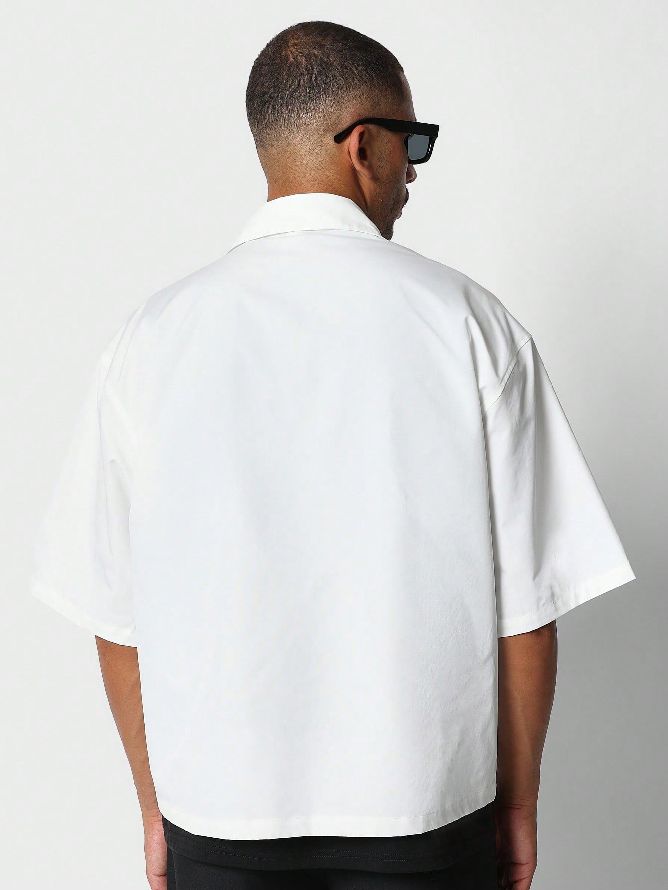 Boxy Fit Revere Collar Contrast Shirt With Front Print