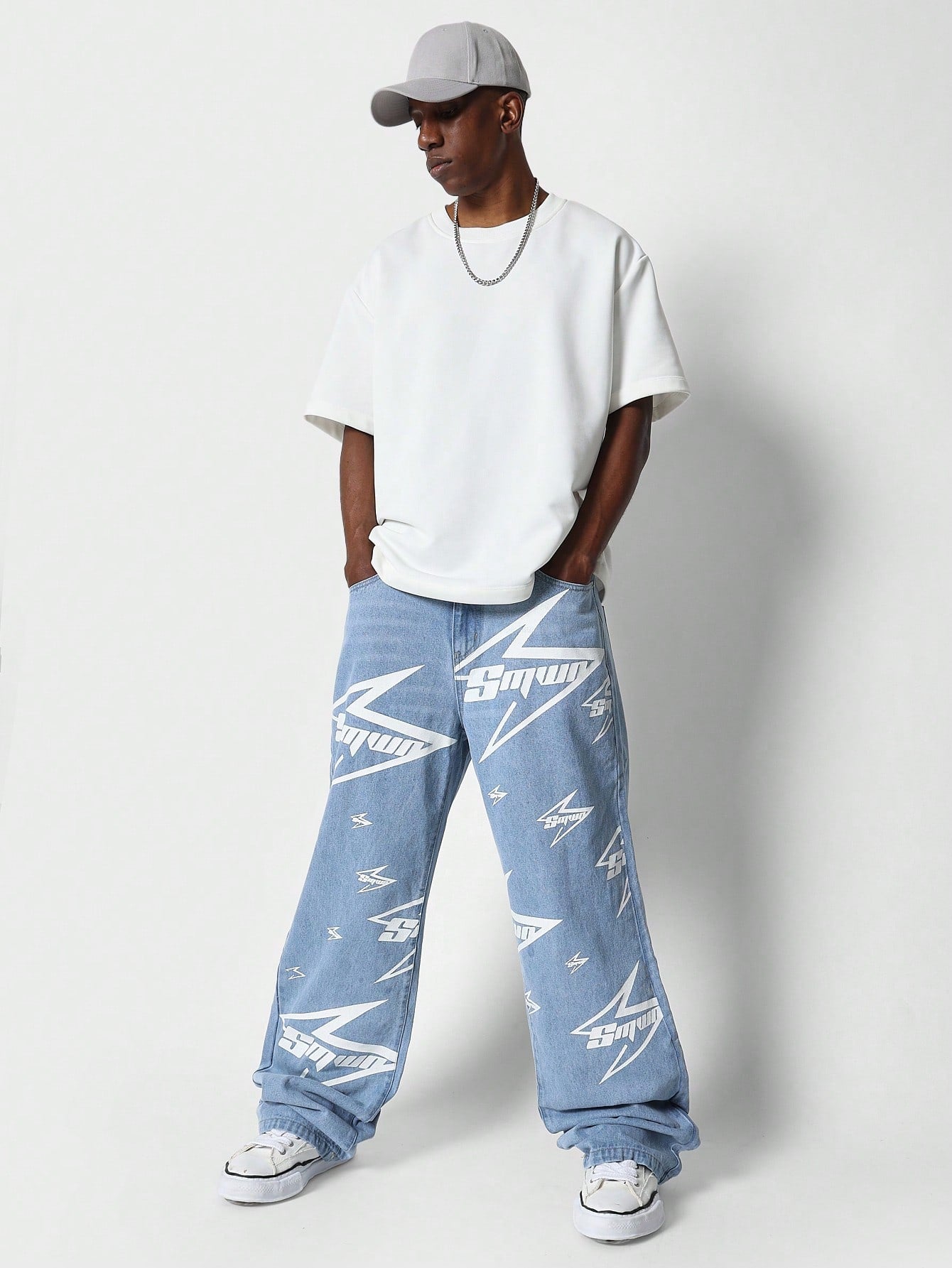 Loose Fit Jean With Front Thunder Graphic