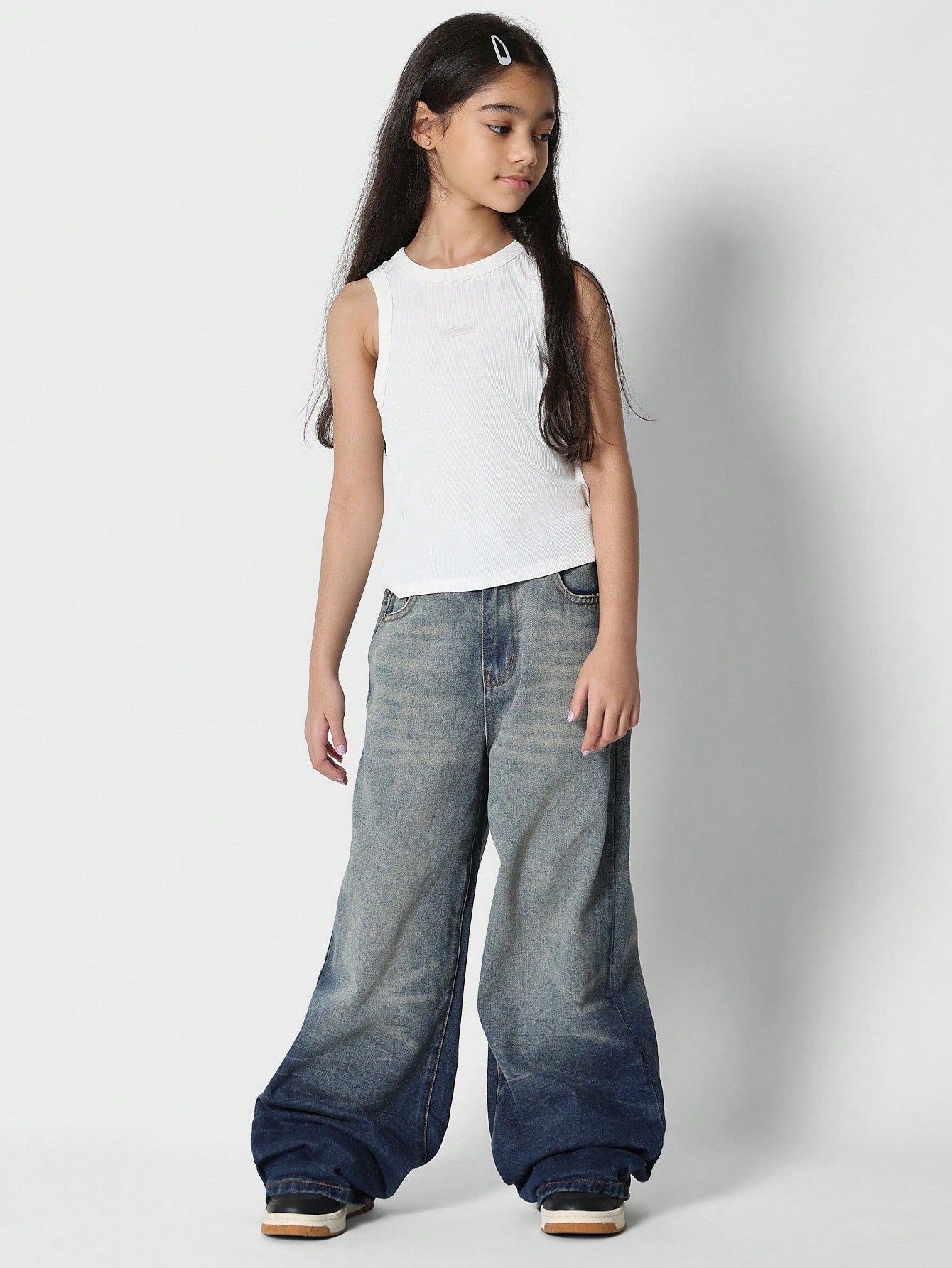 Tween Girls Faded Loose Fit Baggy Jeans