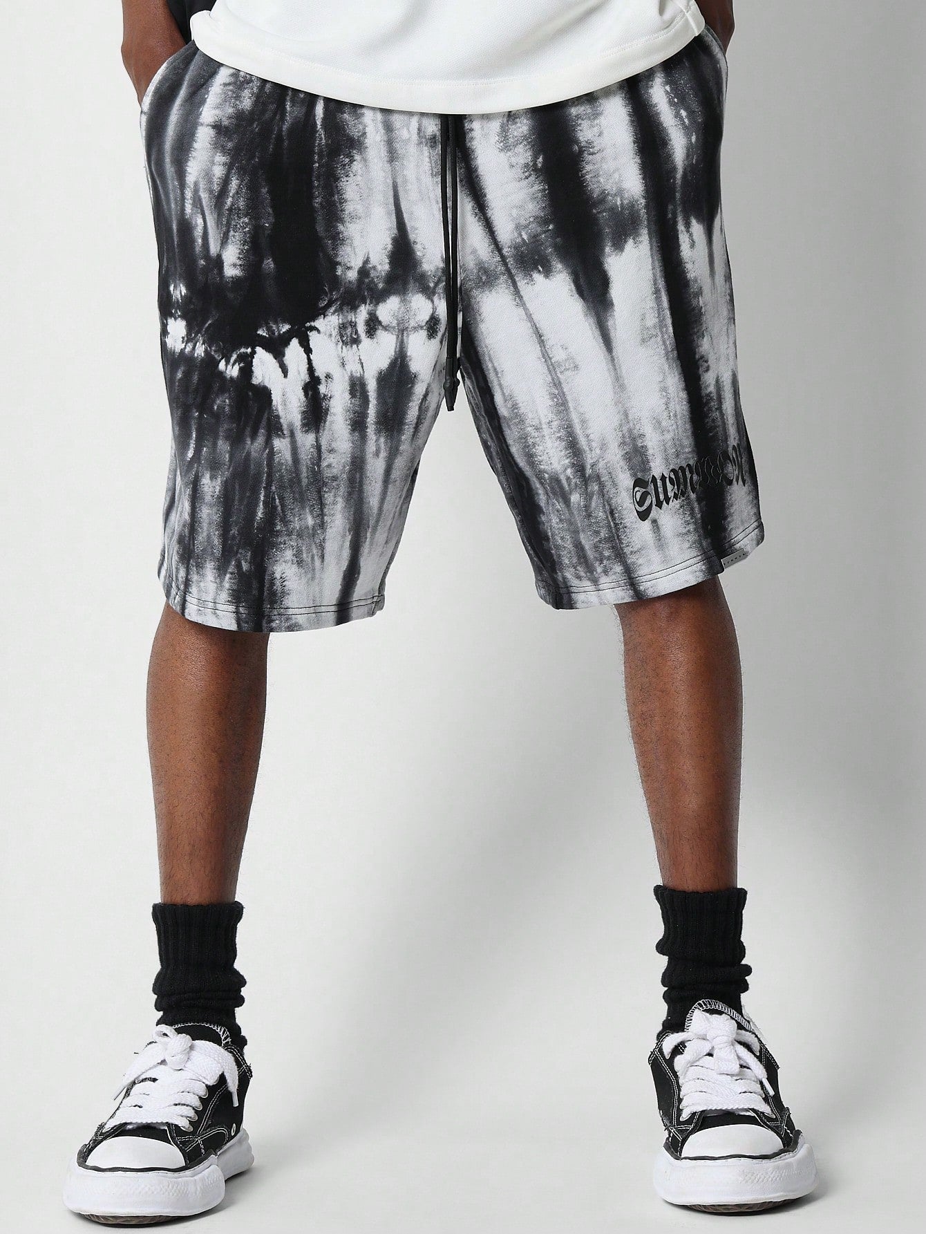 Drop Crotch Short With Print