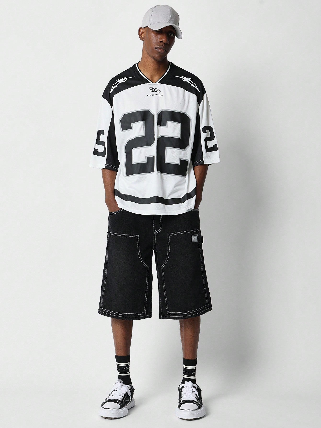 Oversized Fit Colour Block Mesh Hockey Tee With Number Graphic Print