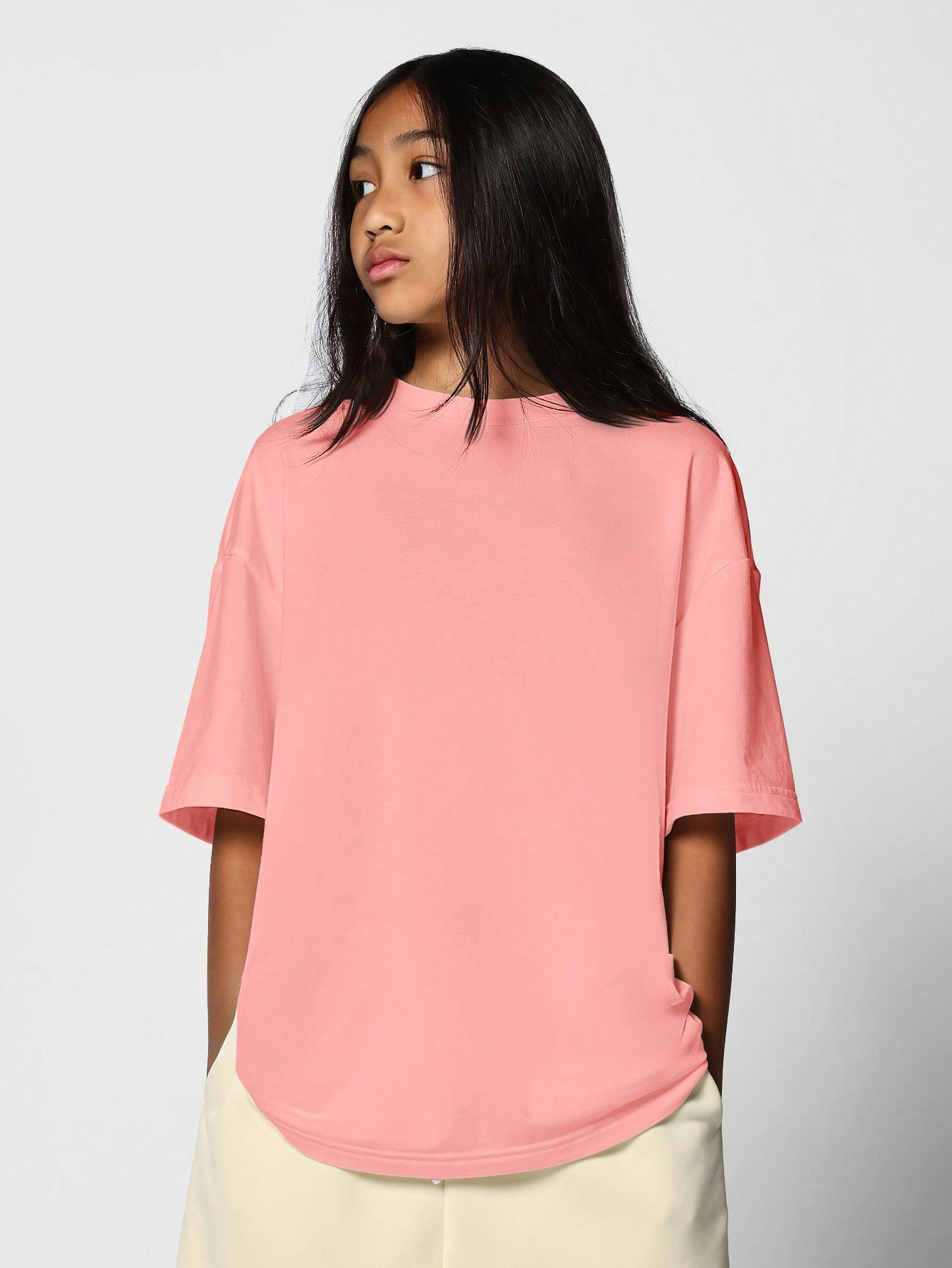 Tween Girl Regular Fit Essential Tee