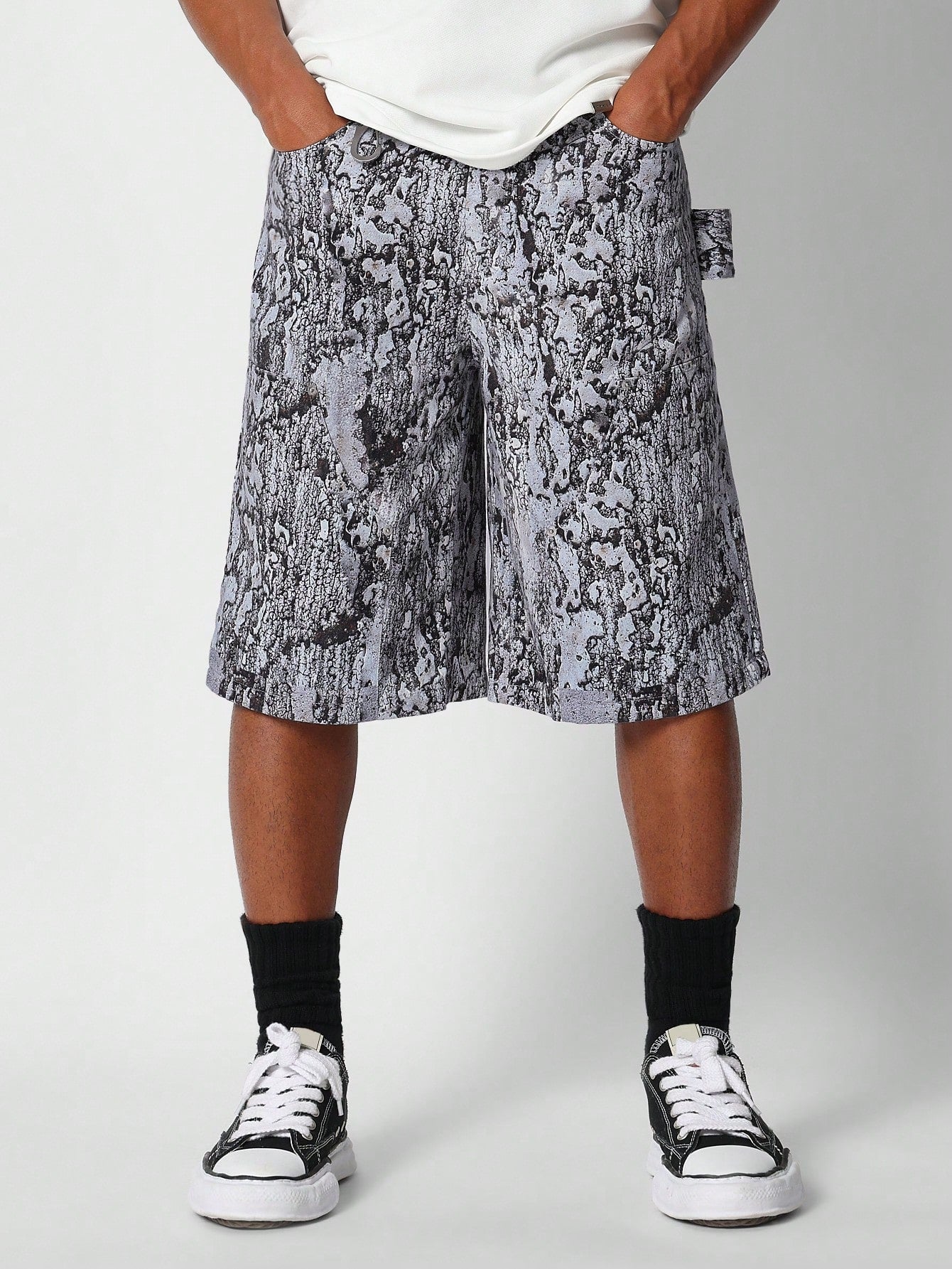 Denim Carpenter Short With All Over Print