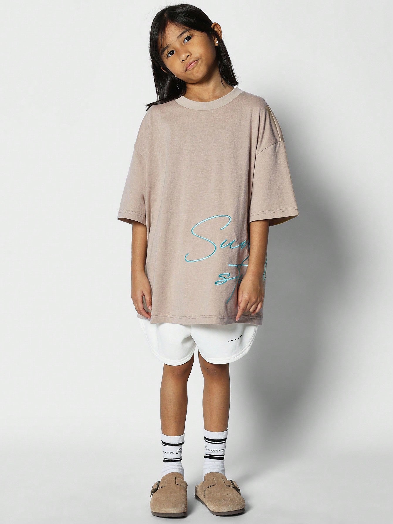 Tween Girl Oversized Fit Tee With Wrap Around Print