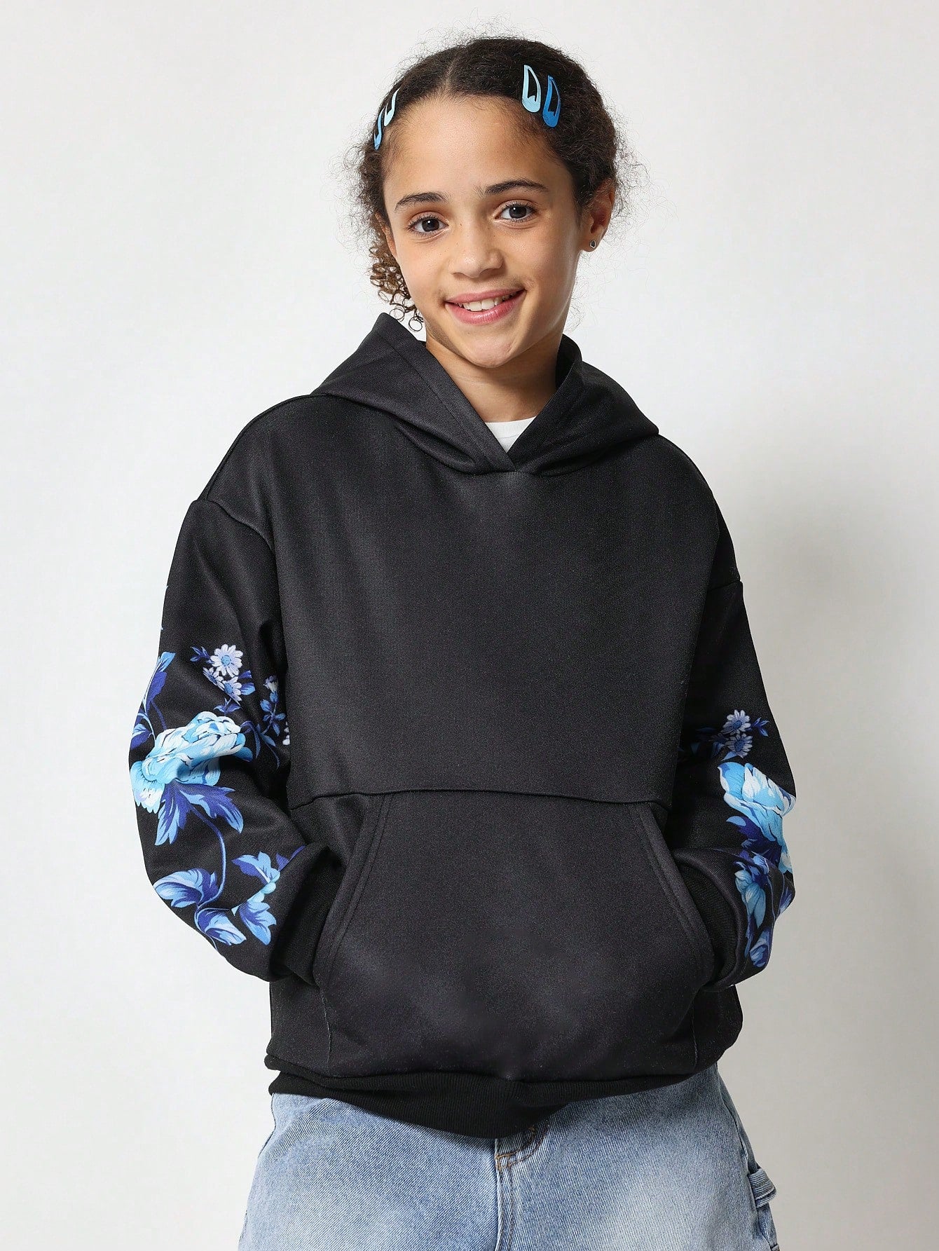 Tween Girls Overhead Hoodie With All Over Floral Print