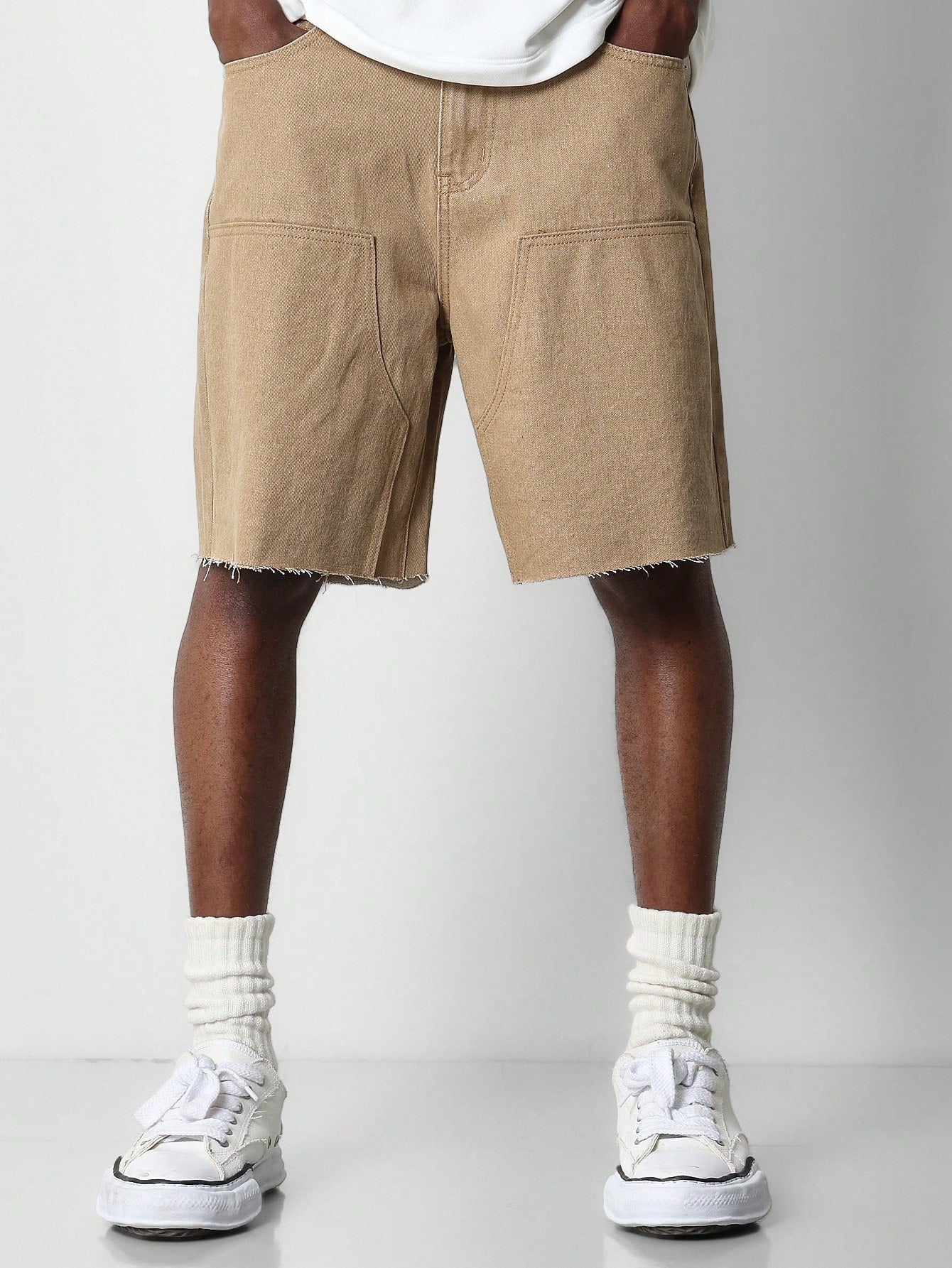 Denim Raw Edge Hem Carpenter Short