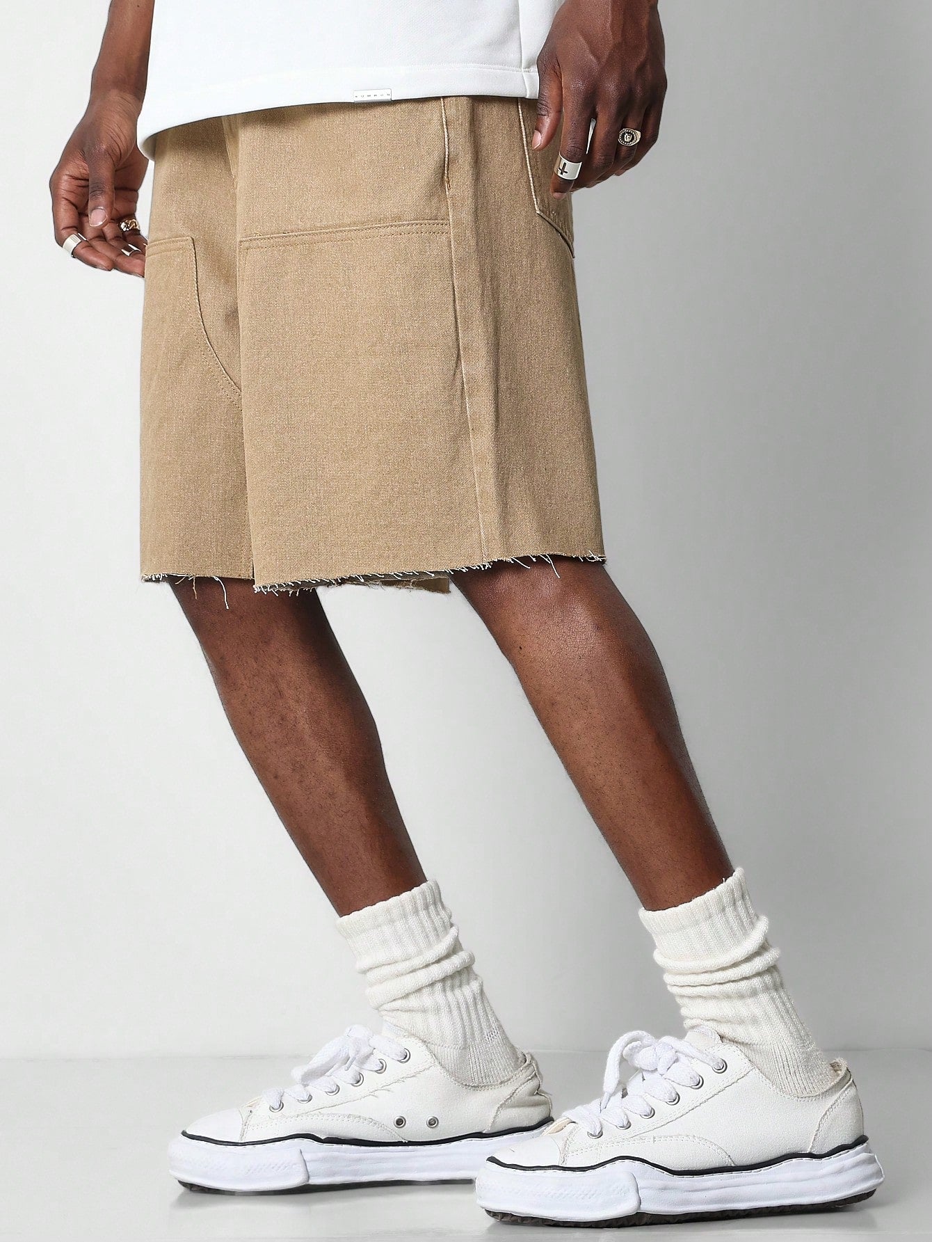 Denim Raw Edge Hem Carpenter Short