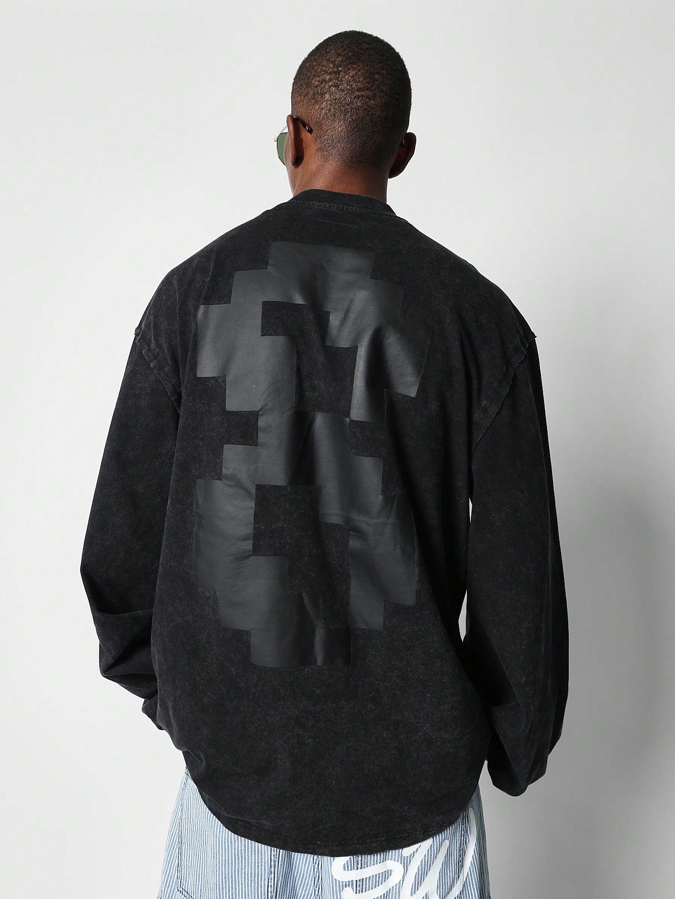 Oversized Fit Balloon Sleeve Shirt With Back Pixel Graphic Print