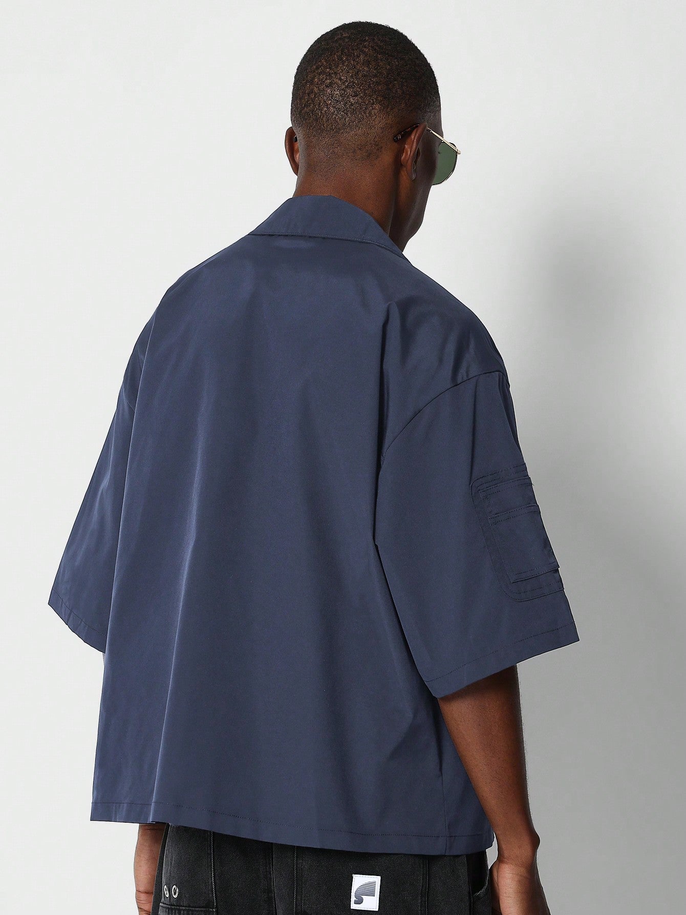 Boxy Fit Revere Collar Nylon Shirt With Pocket Zip