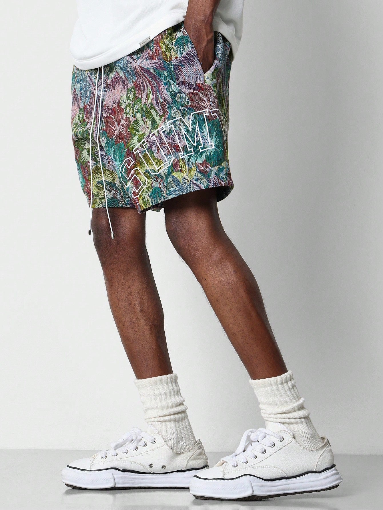 Jacquard Short With Embroidery