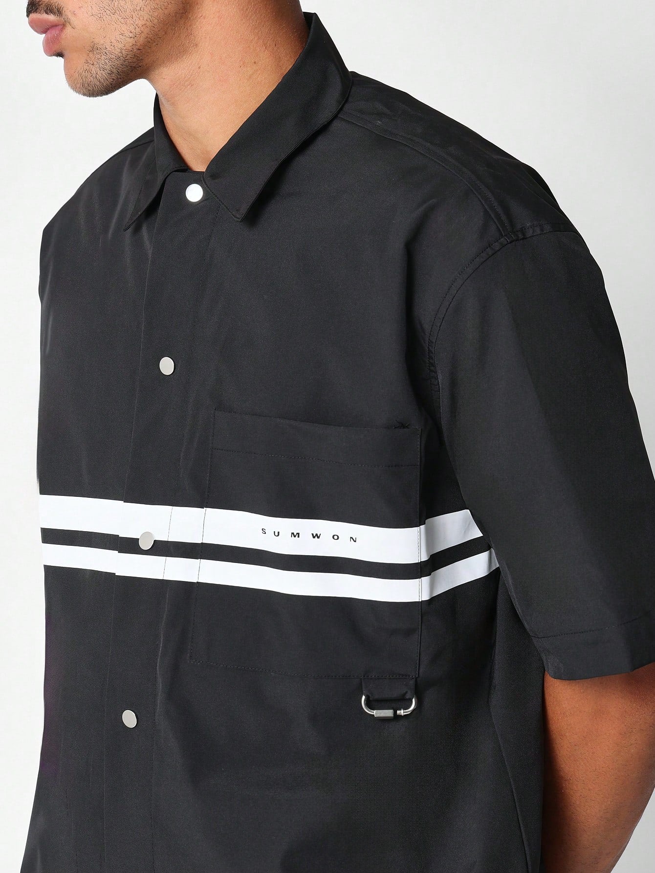 Boxy Fit Nylon Shirt With Stripe Detail & Number 4 Graphic Print