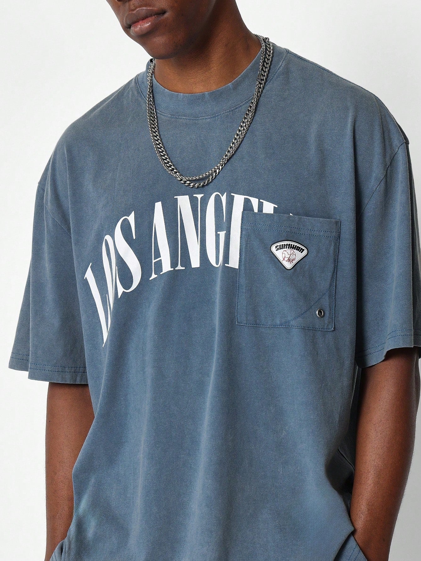 Tee With Front Pocket And Los Angeles Print