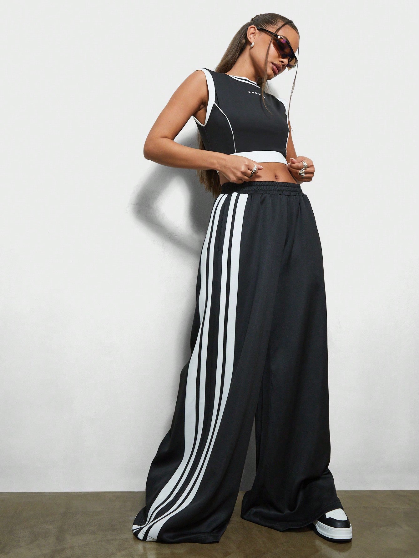 SUMWON X WOMEN Wide Leg Jogger With Side Stripe