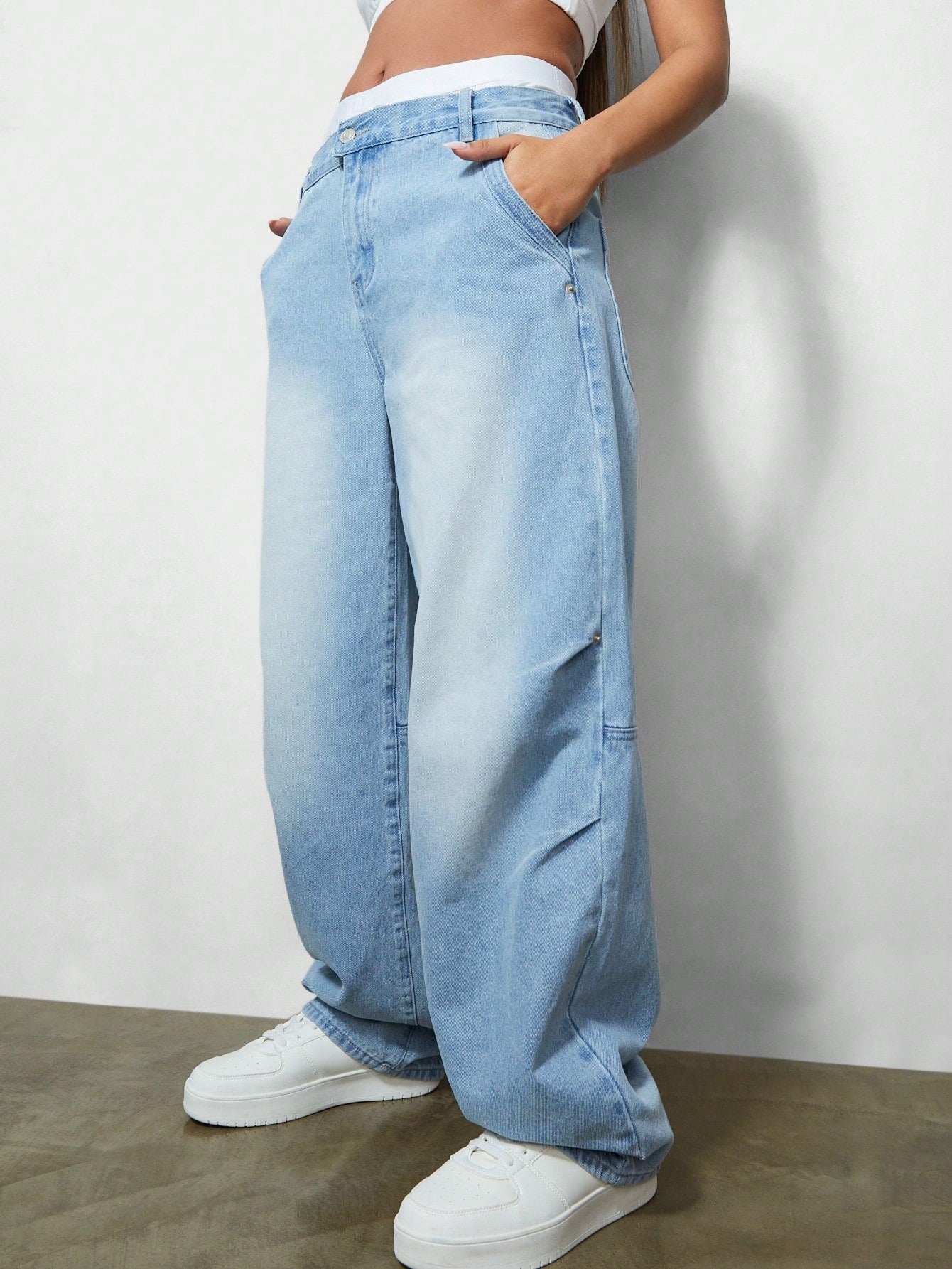 SUMWON X WOMEN Baggy Parachute Denim Jean