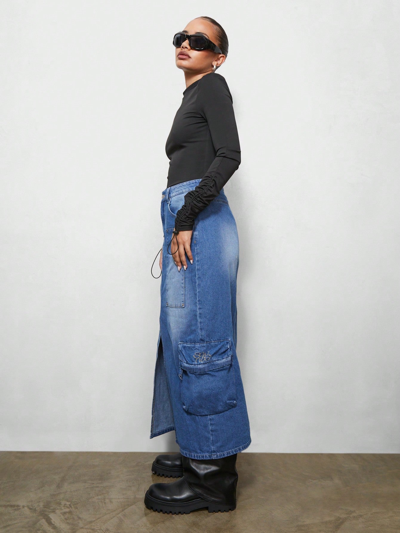 SUMWON WOMEN Denim Cargo Faded Skirt