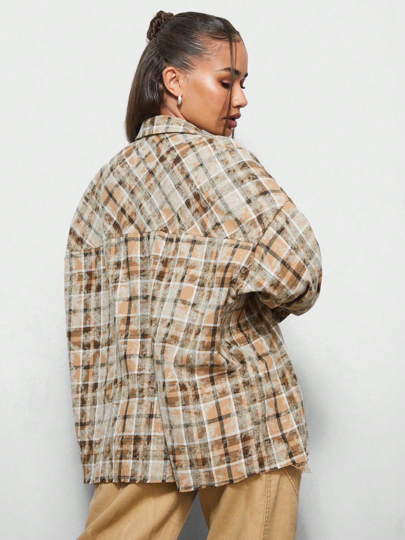 SUMWON WOMEN Oversized Fit Check Shirt