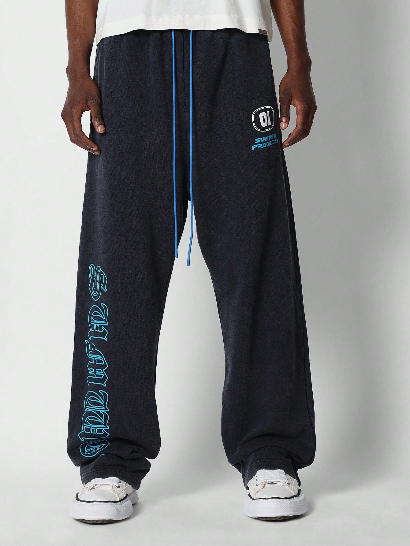 Straight Fit Drop Crotch Washed Jogger With Front Graphic Print & Contrast Drawcord