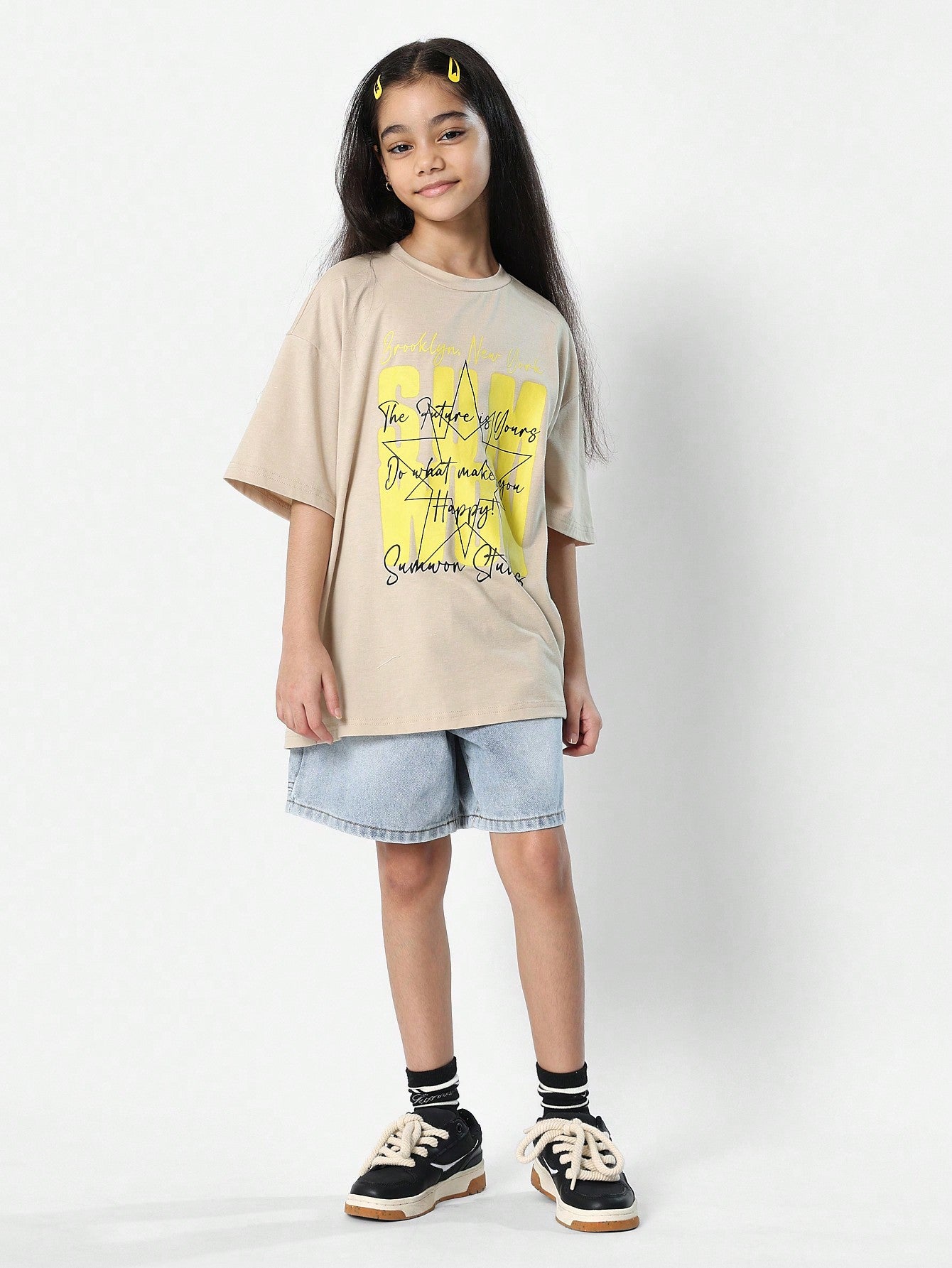 Tween Girls Oversized Fit Tee With Front Print